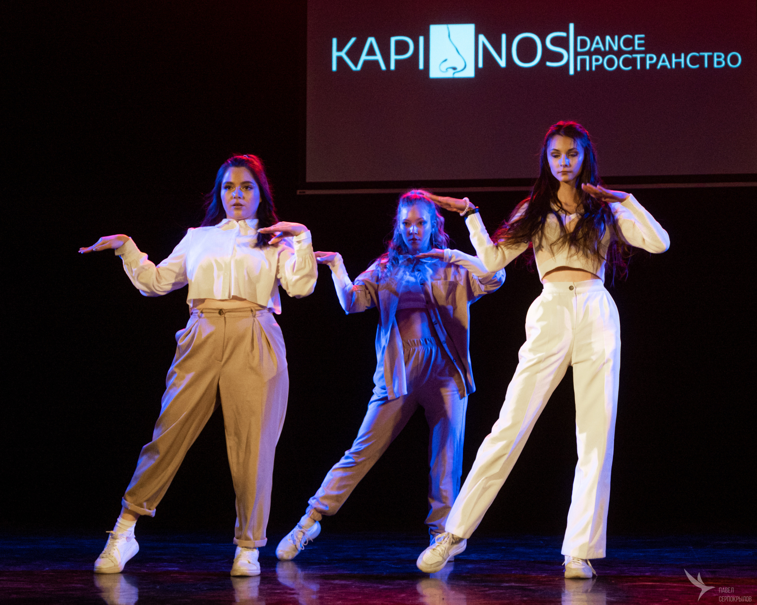 Зимний отчётный концерт танцевальной школы «Kapinosdance». Репортажный фотограф в Казани Павел Серпокрылов