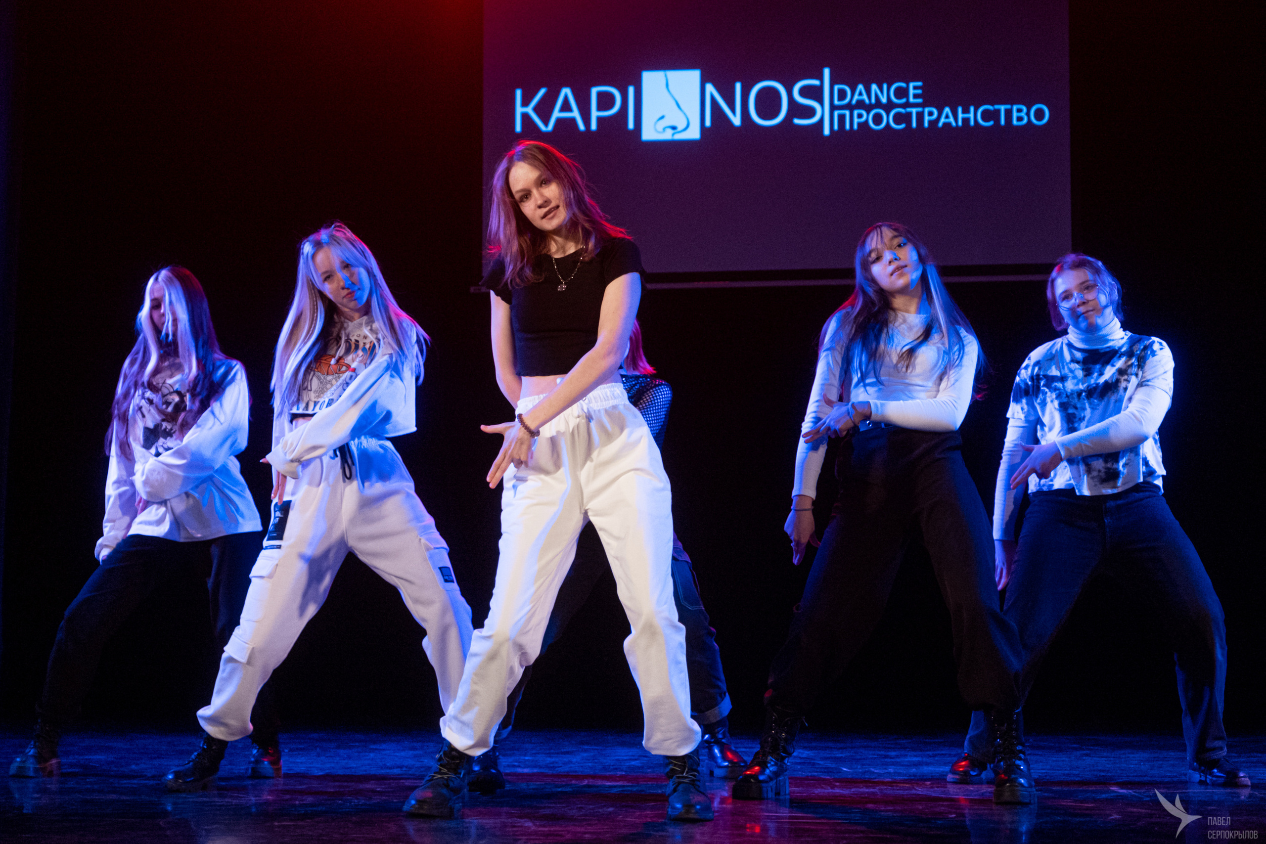 Зимний отчётный концерт танцевальной школы «Kapinosdance». Репортажный фотограф в Казани Павел Серпокрылов