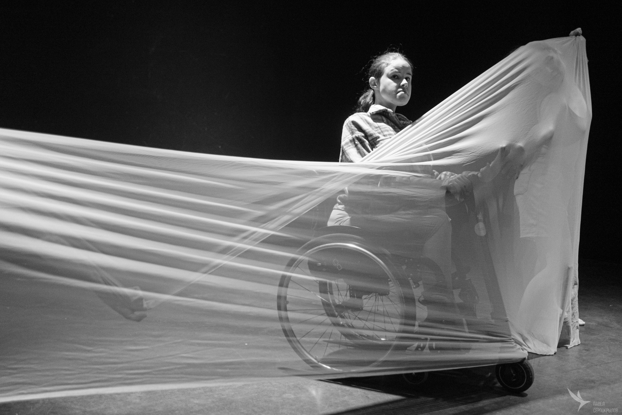 Пластический спектакль «Отстань от себя». Репортажный фотограф в Казани Павел Серпокрылов