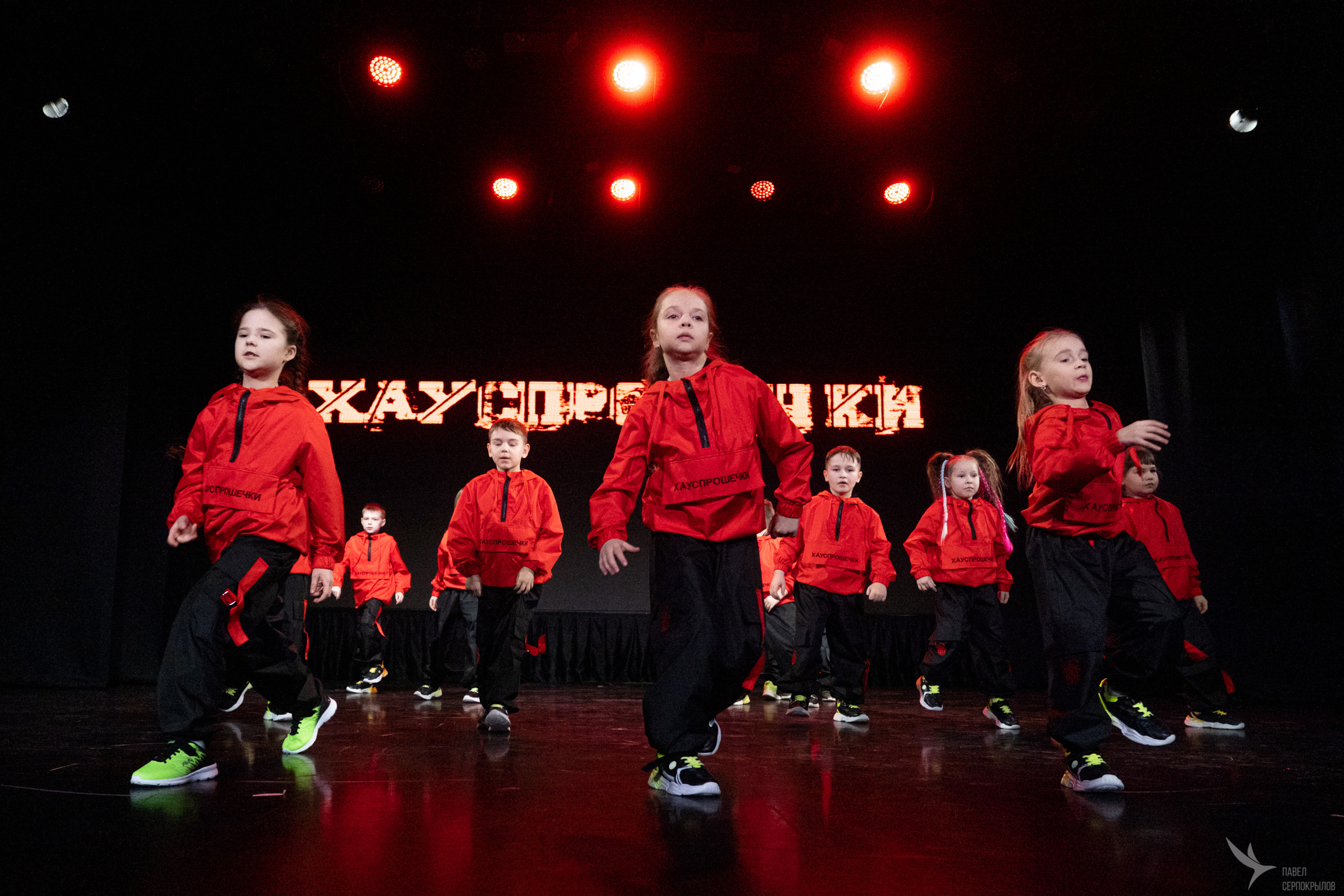Отчетный концерт танцевальной кузницы «HOUSEPRO». Репортажный фотограф в Казани Павел Серпокрылов