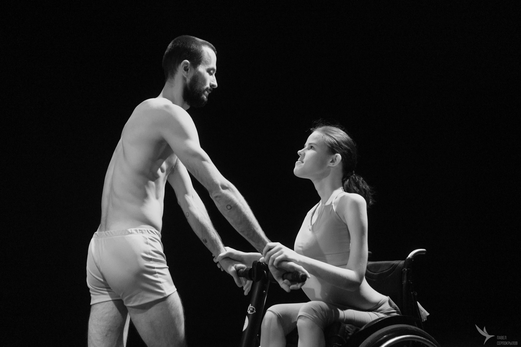 Пластический спектакль «Отстань от себя». Репортажный фотограф в Казани Павел Серпокрылов