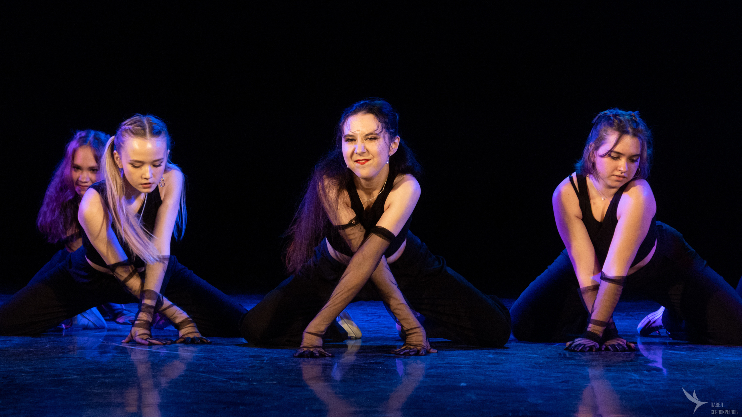 Pineappledi dance. Репортажный фотограф в Казани Павел Серпокрылов