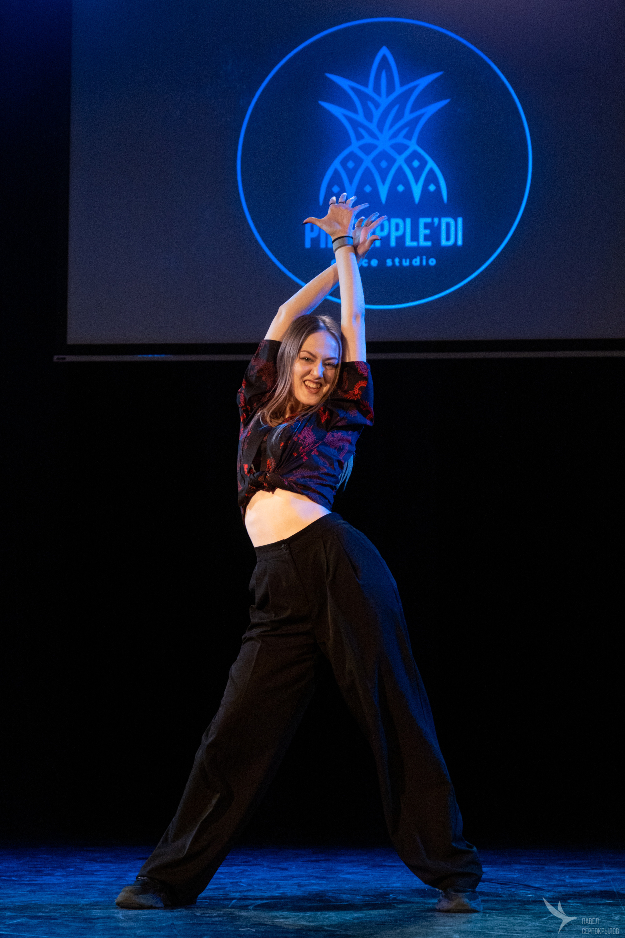 Pineappledi dance. Репортажный фотограф в Казани Павел Серпокрылов