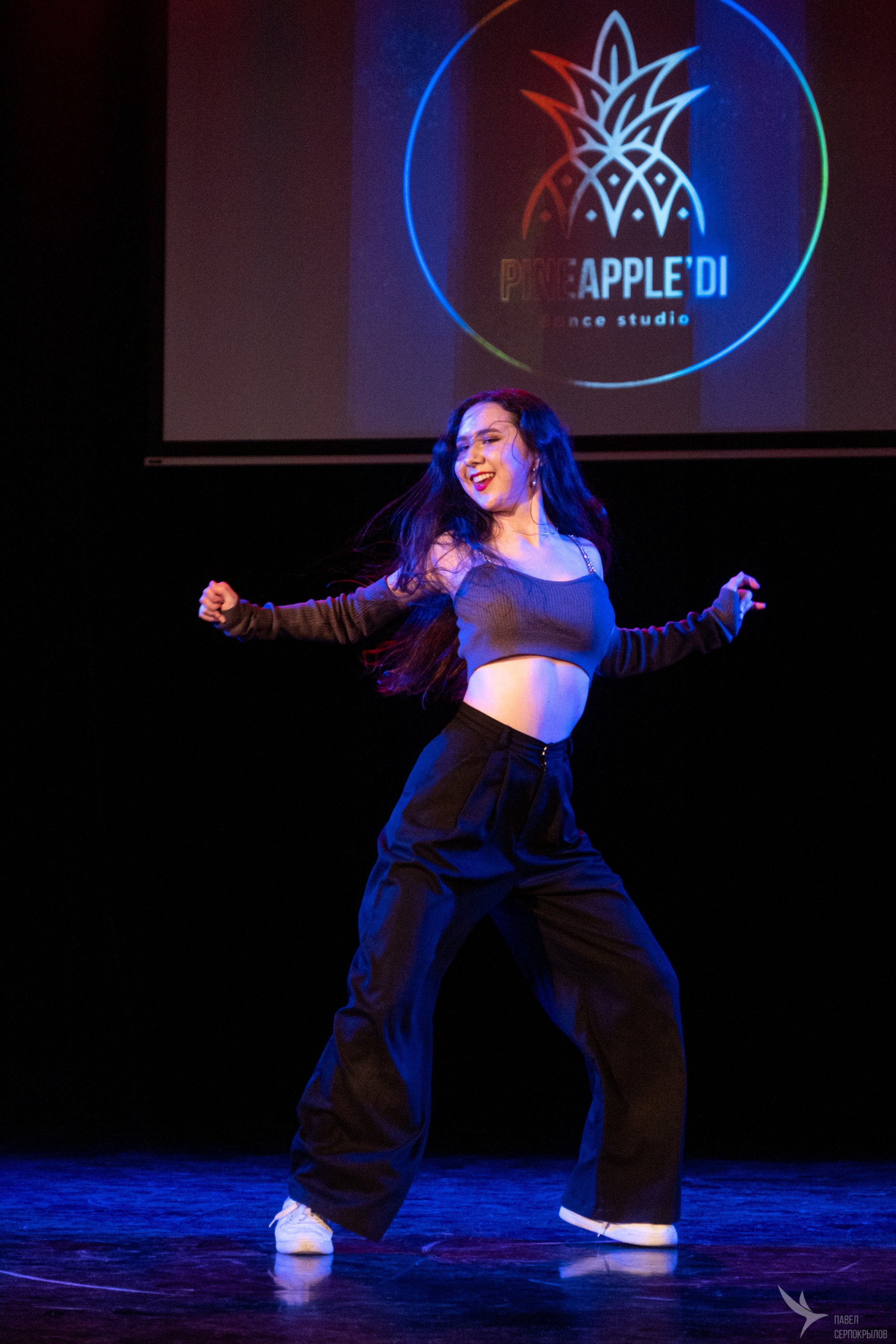 Pineappledi dance. Репортажный фотограф в Казани Павел Серпокрылов
