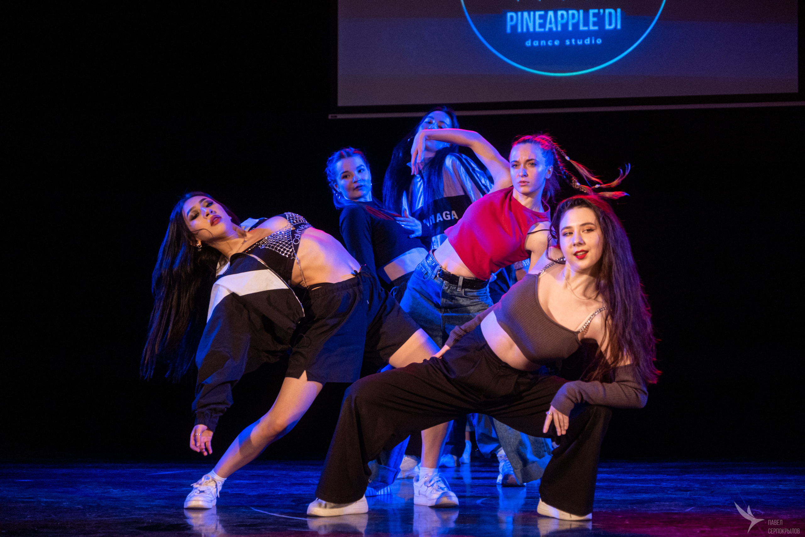 Pineappledi dance. Репортажный фотограф в Казани Павел Серпокрылов