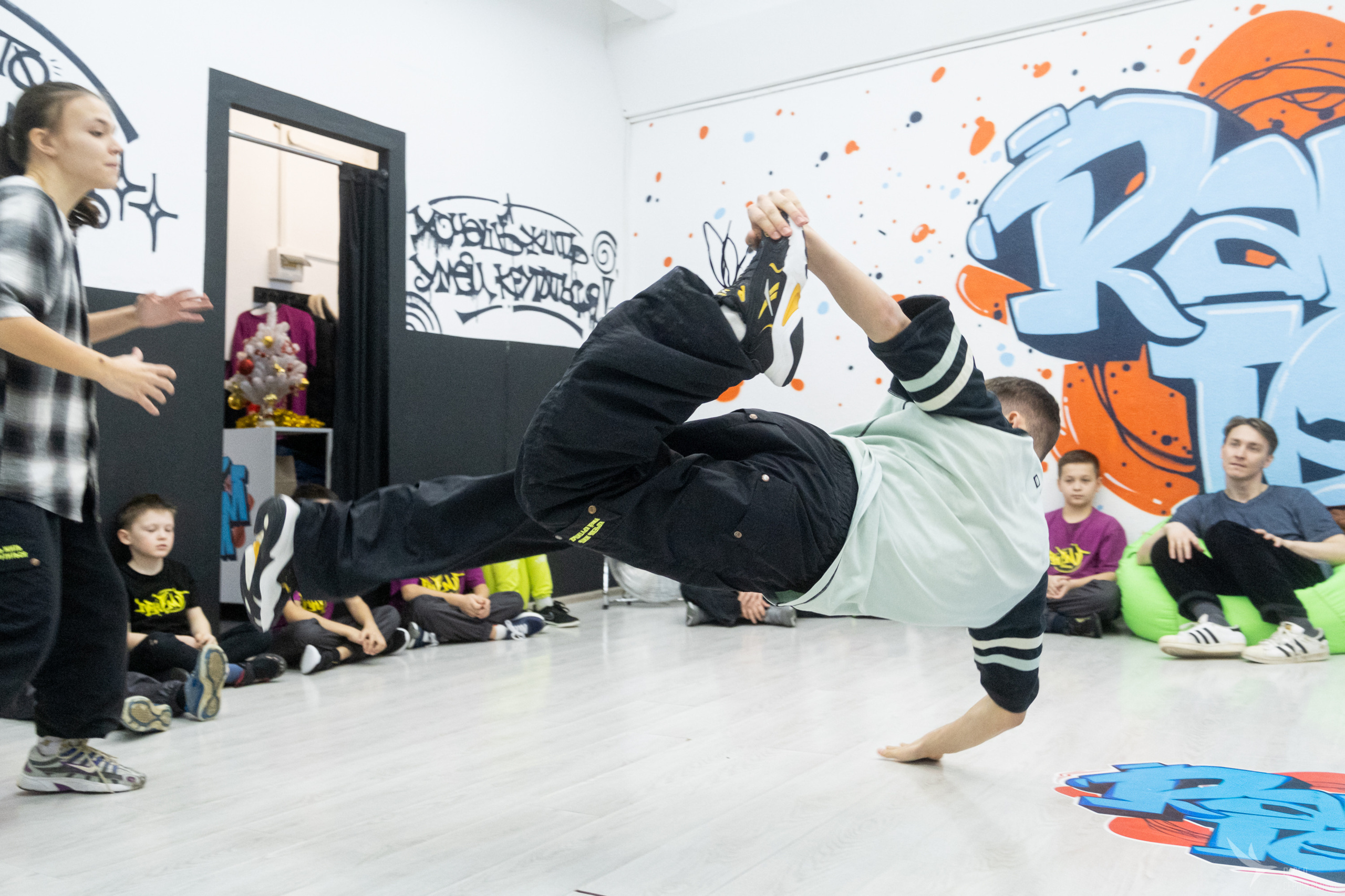 Хочешь жить умей крутиться. Репортажный фотограф в Казани Павел Серпокрылов