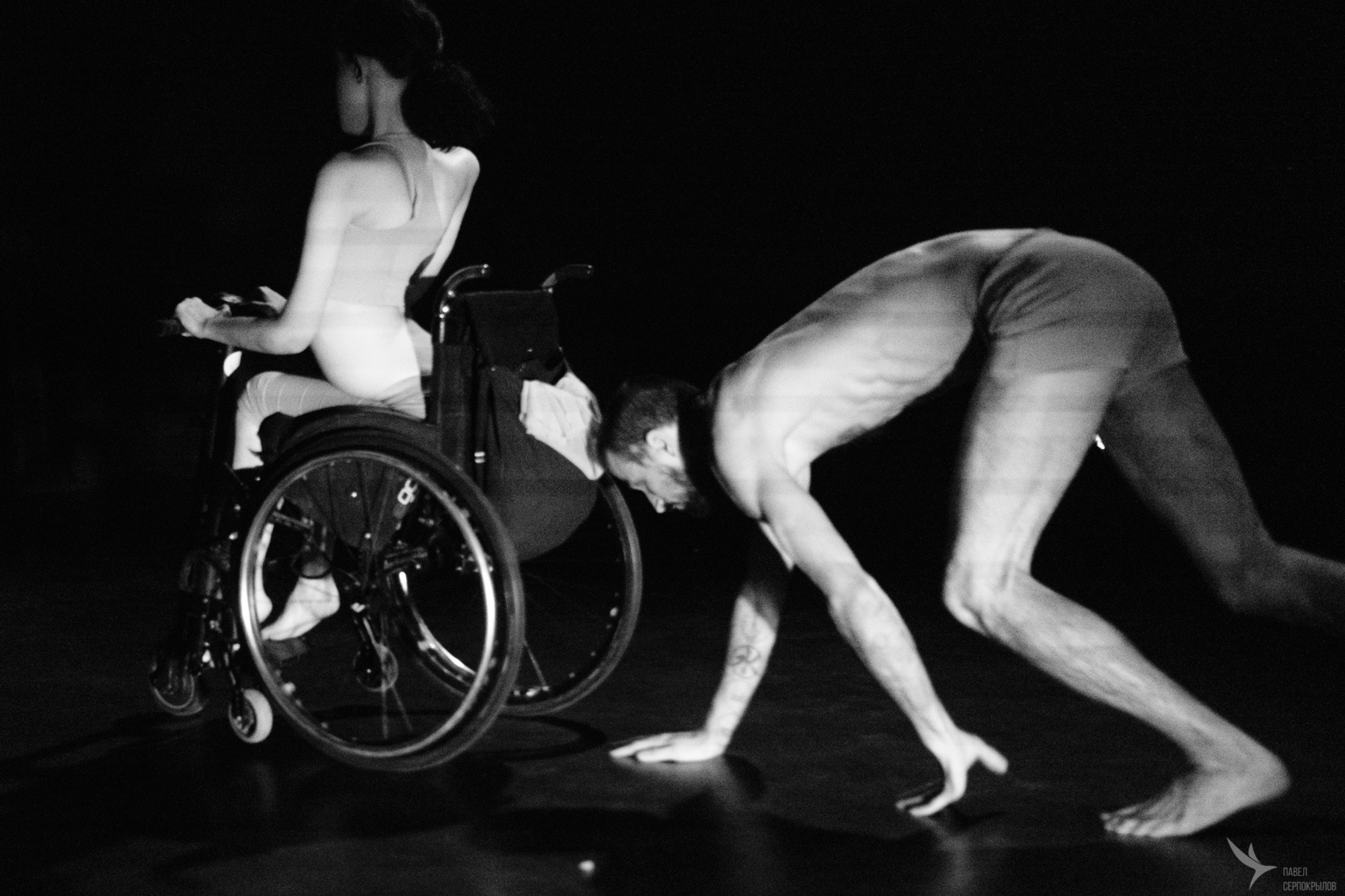 Пластический спектакль «Отстань от себя». Репортажный фотограф в Казани Павел Серпокрылов