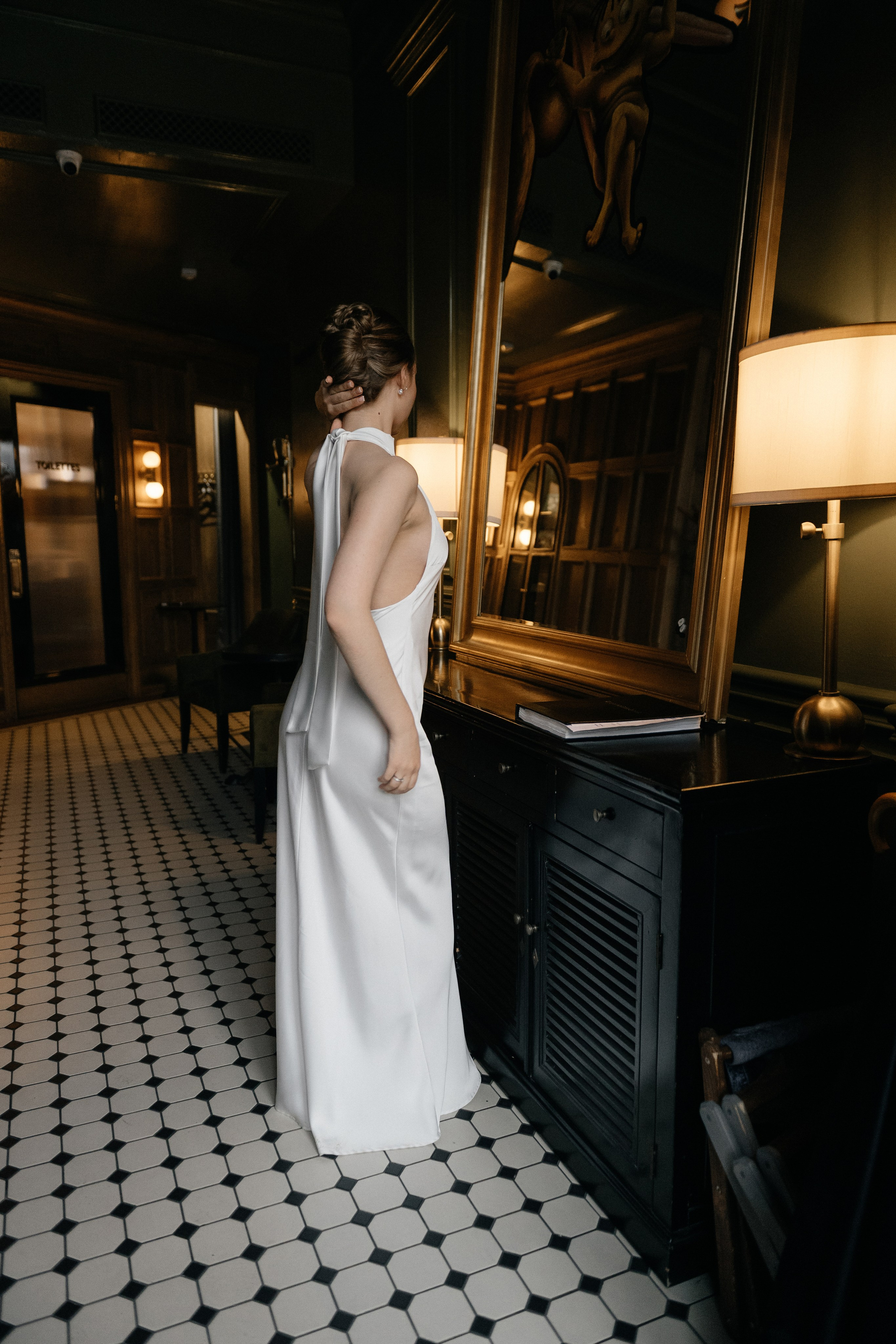 Wedding day in Martinique Bar. Wedding PHOTOGRAPHER Andrew Vnukov