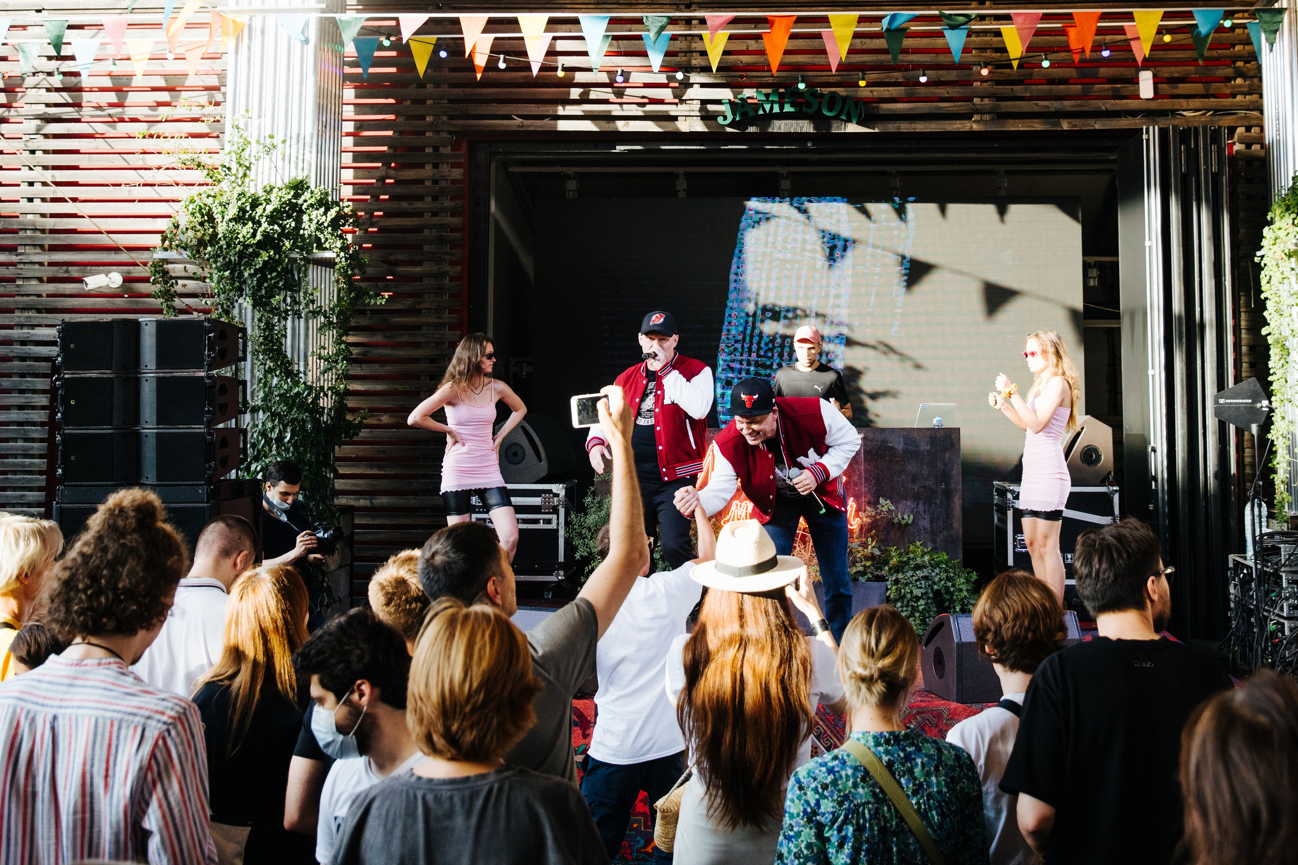 14–15 августа 2021 в «Стрелке». Фотоотчеты «Ламбада-маркета»