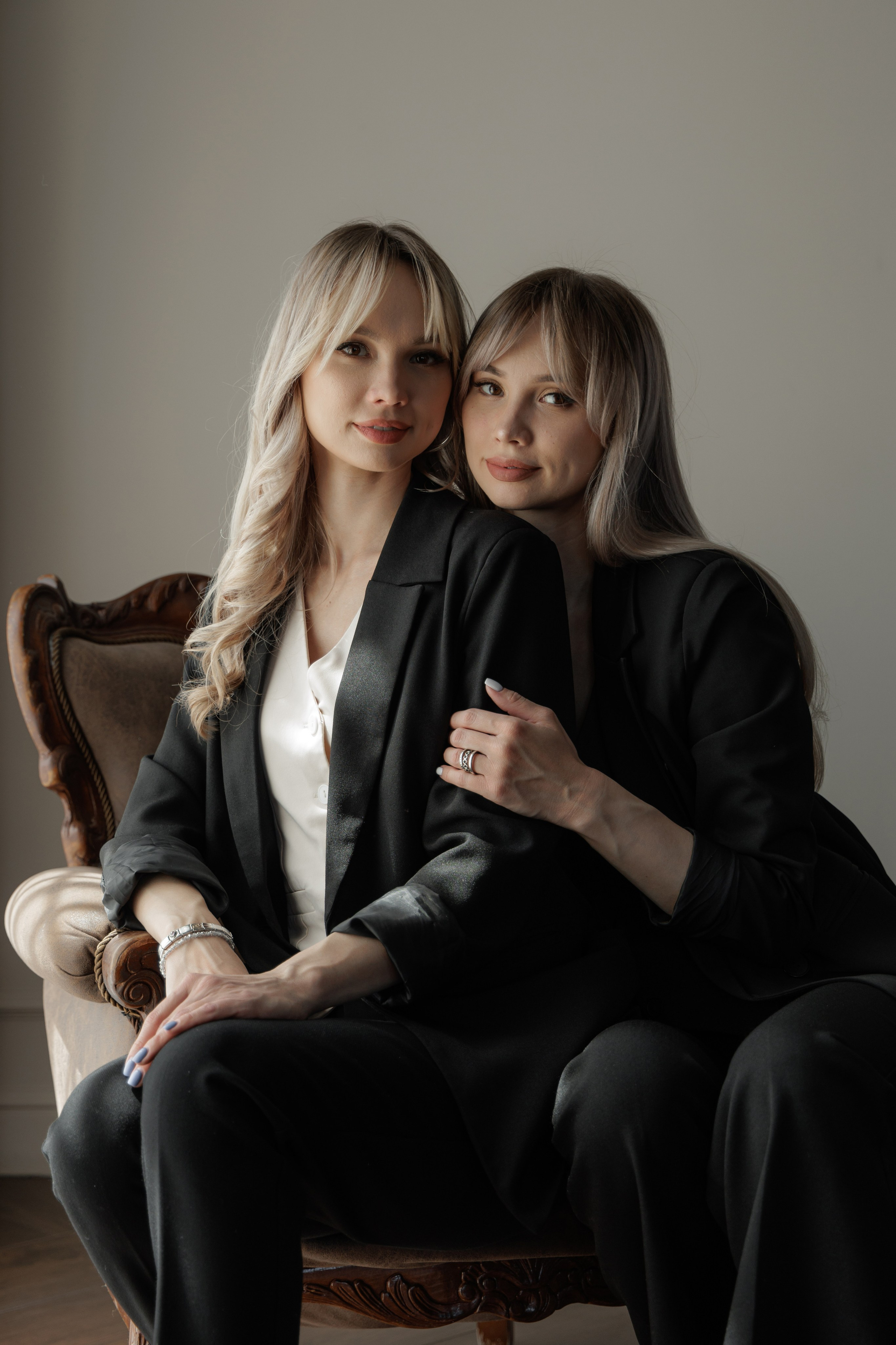 Мама и дочери. Aleksantis