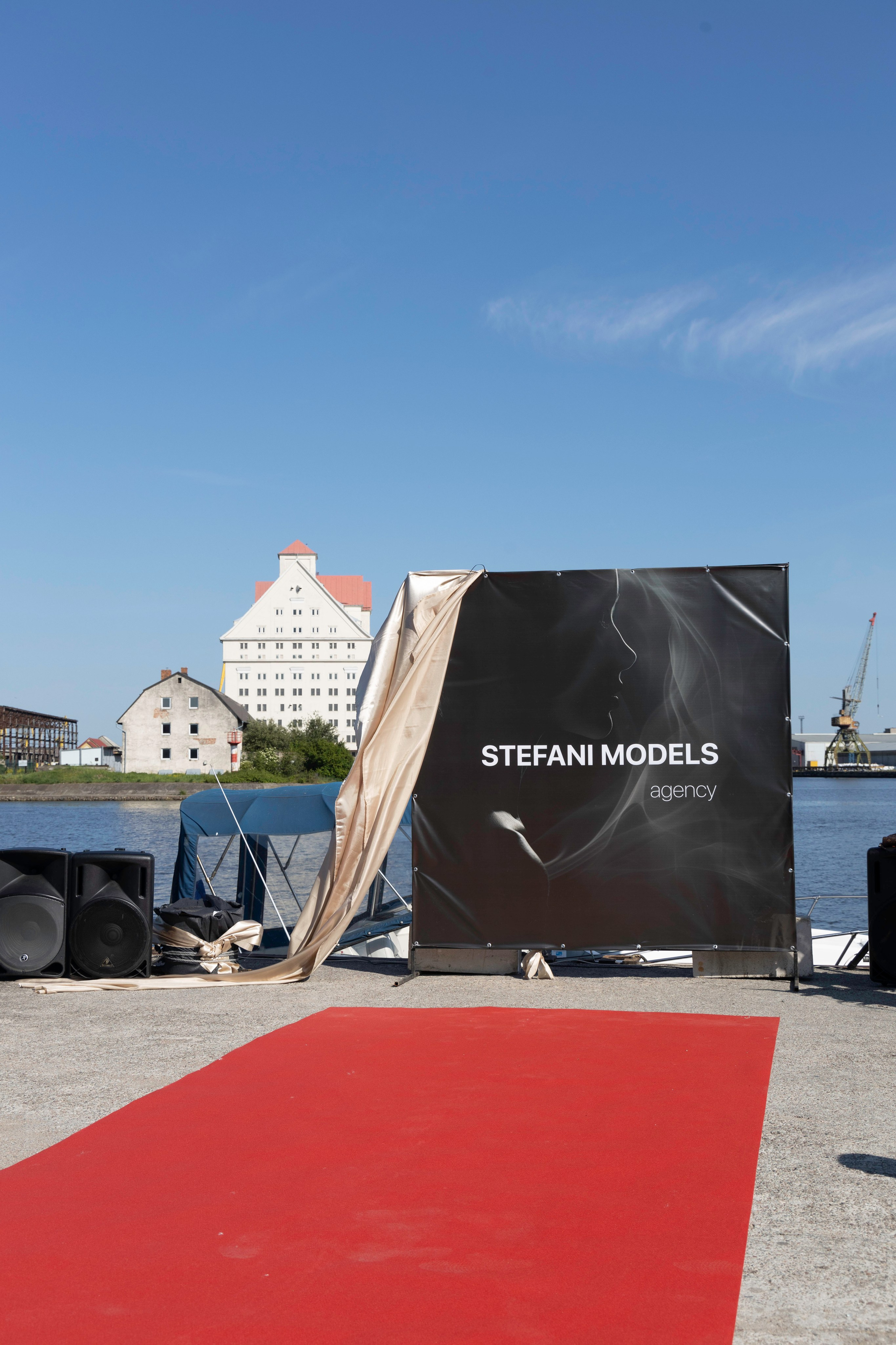 Открытие «FISUN | MIRAM Brand». Olya Posnimay