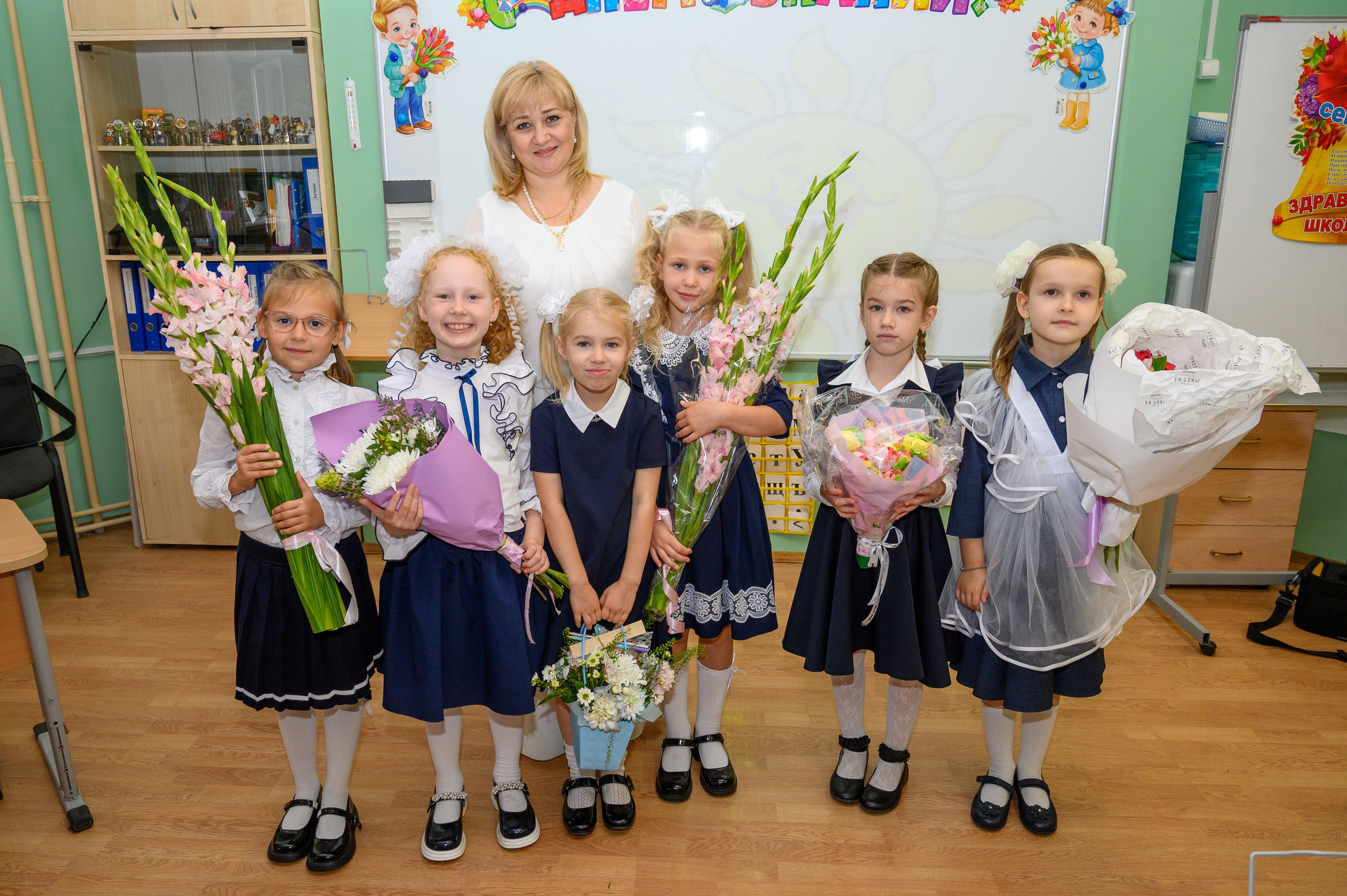 Школьный фотограф на 1 сентября, фоторепортаж, школьный фотограф. Семейный и детский фотограф в детских садах и школах