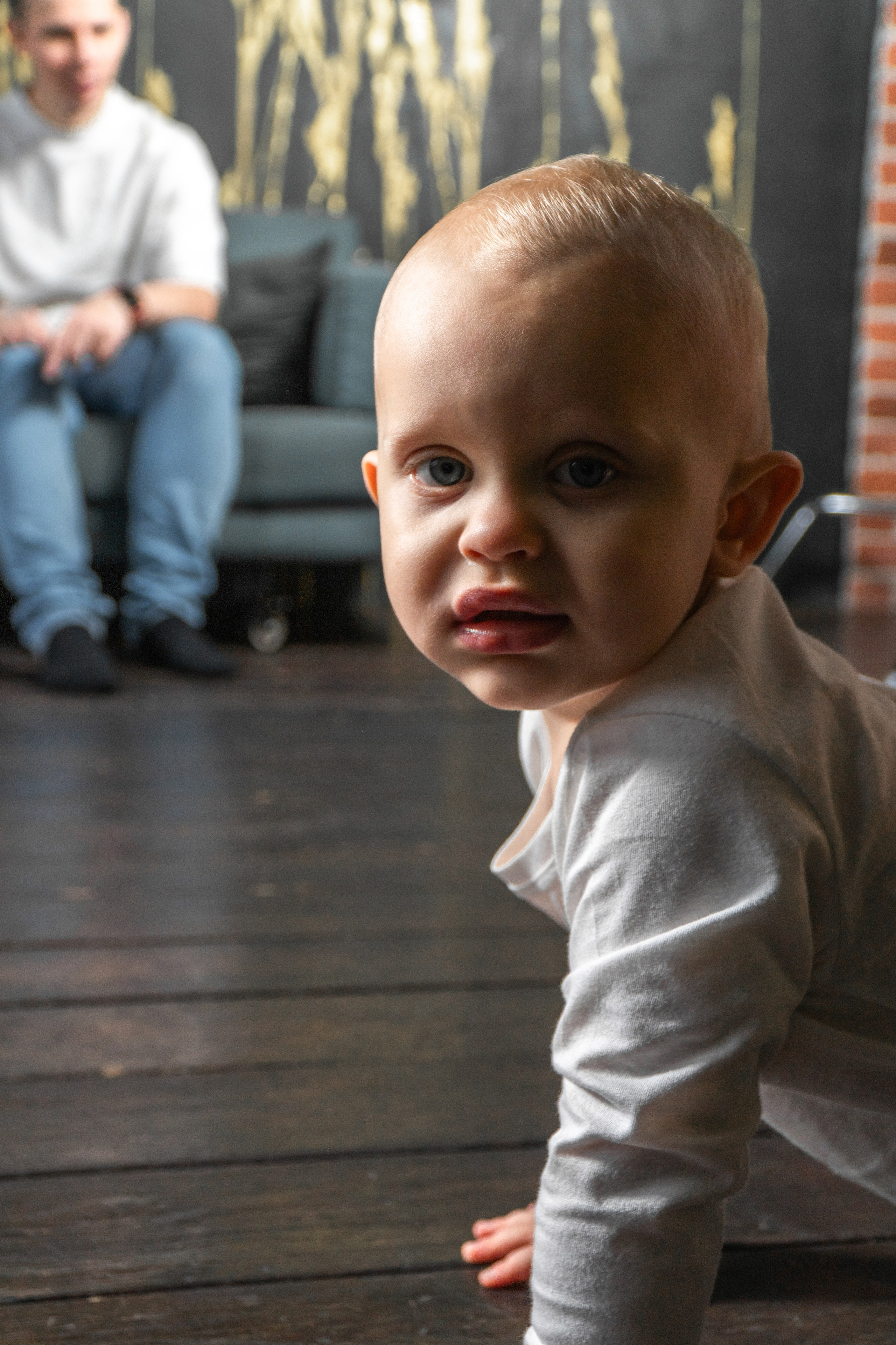 Семейная фотосессия в студии. Фото и видео съёмка в Москве и МО Александр Чапала и Трояк Алеся