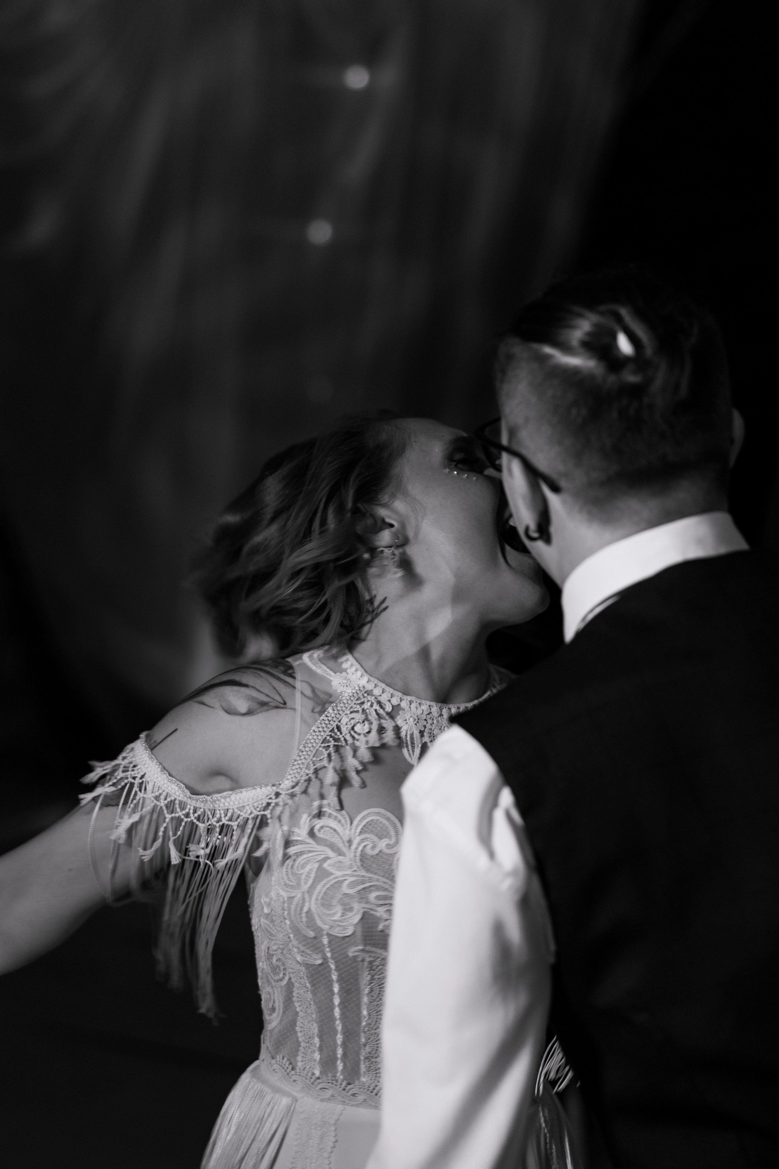 Свадебная церемония у воды. Свадебный фотограф и видеограф в Москве, Виктор Архилюк