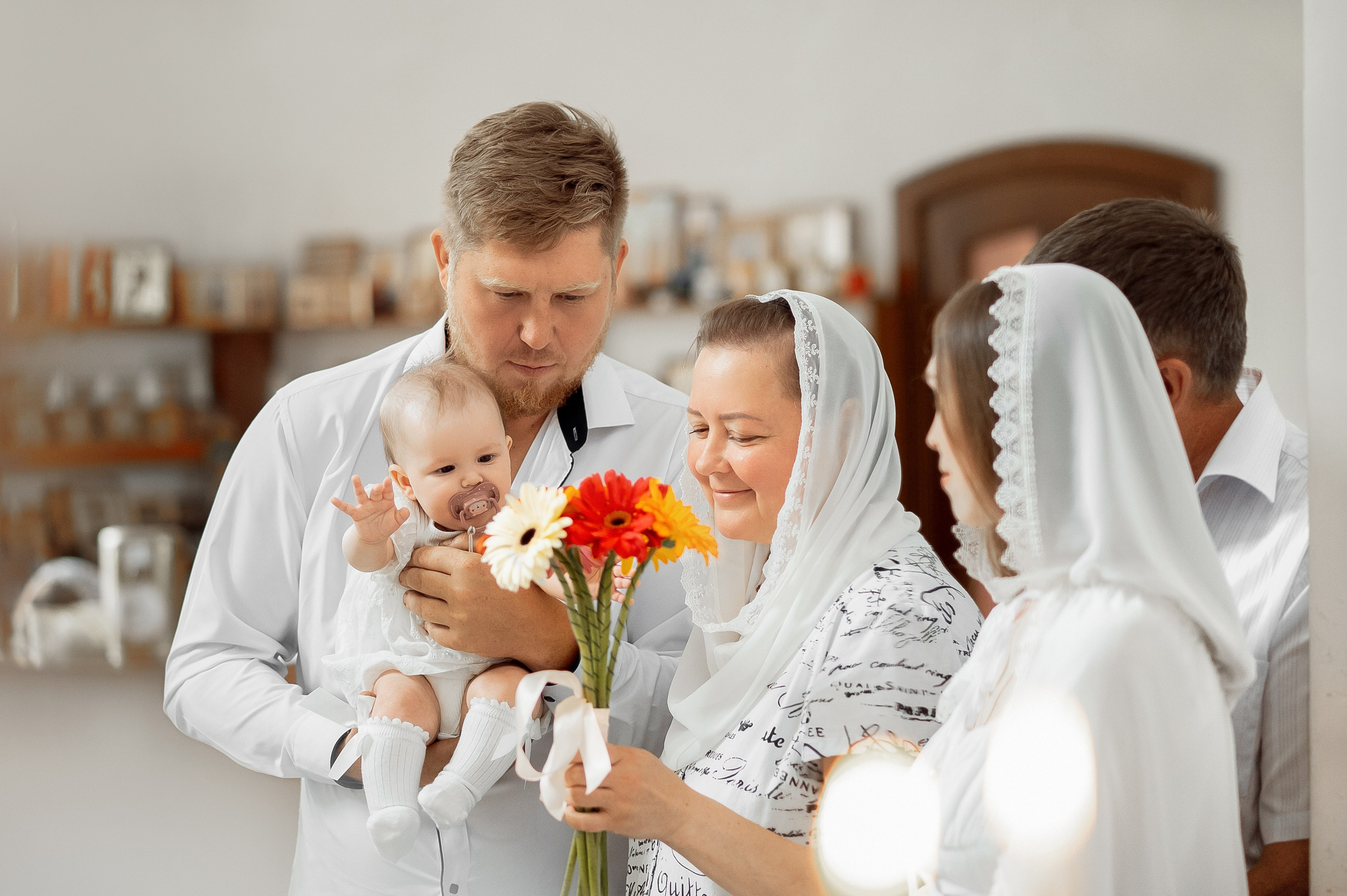 Крещение в храме Архангела Михаила. Церковный фотограф на Таинство Крещения и Венчания в Оренбурге и Оренбургской области Екатерина Белкина