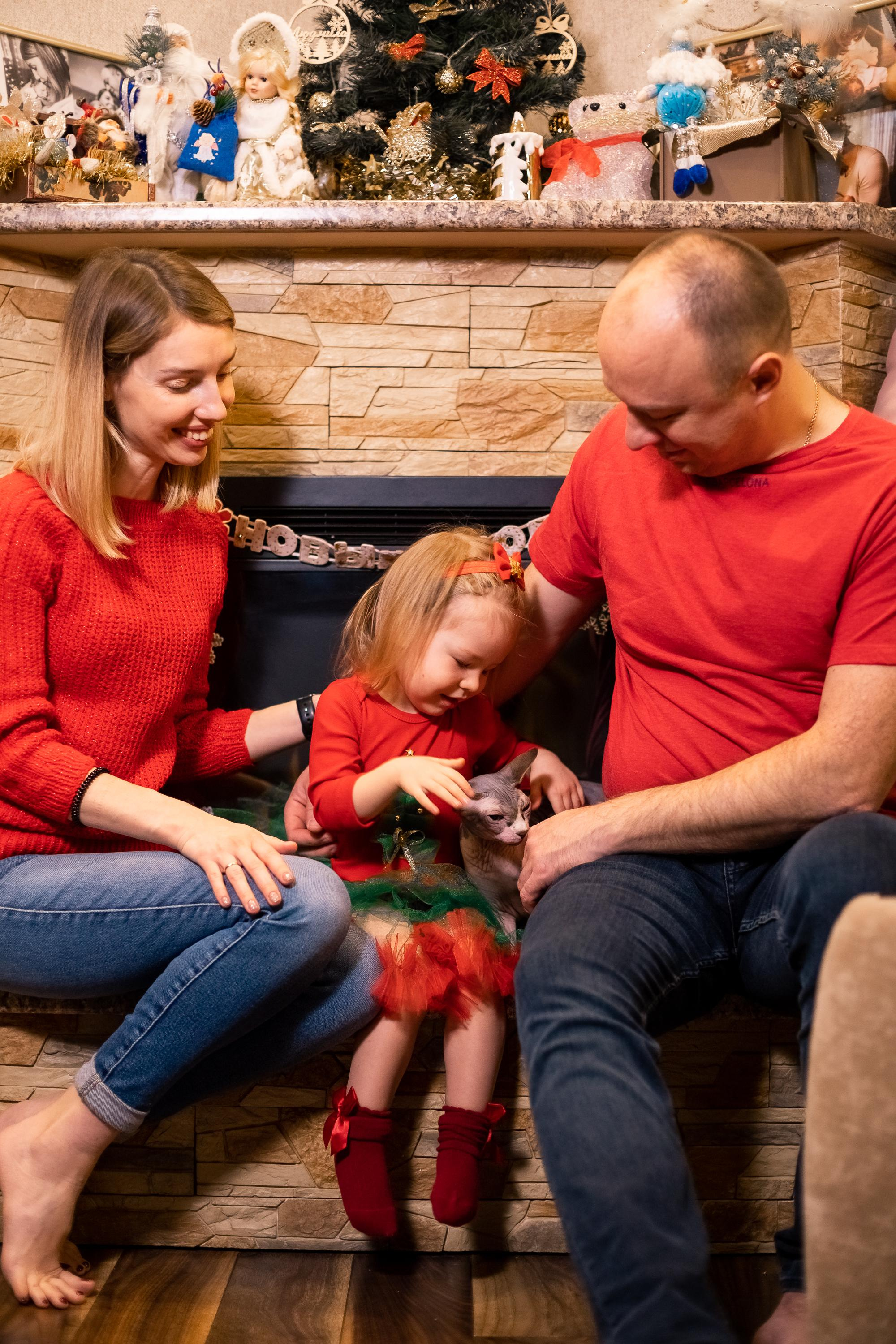 Домашняя съемка для Людмилы, Александра и Ангелины. Женский семейный фотограф Тула Москва Захарова Анна