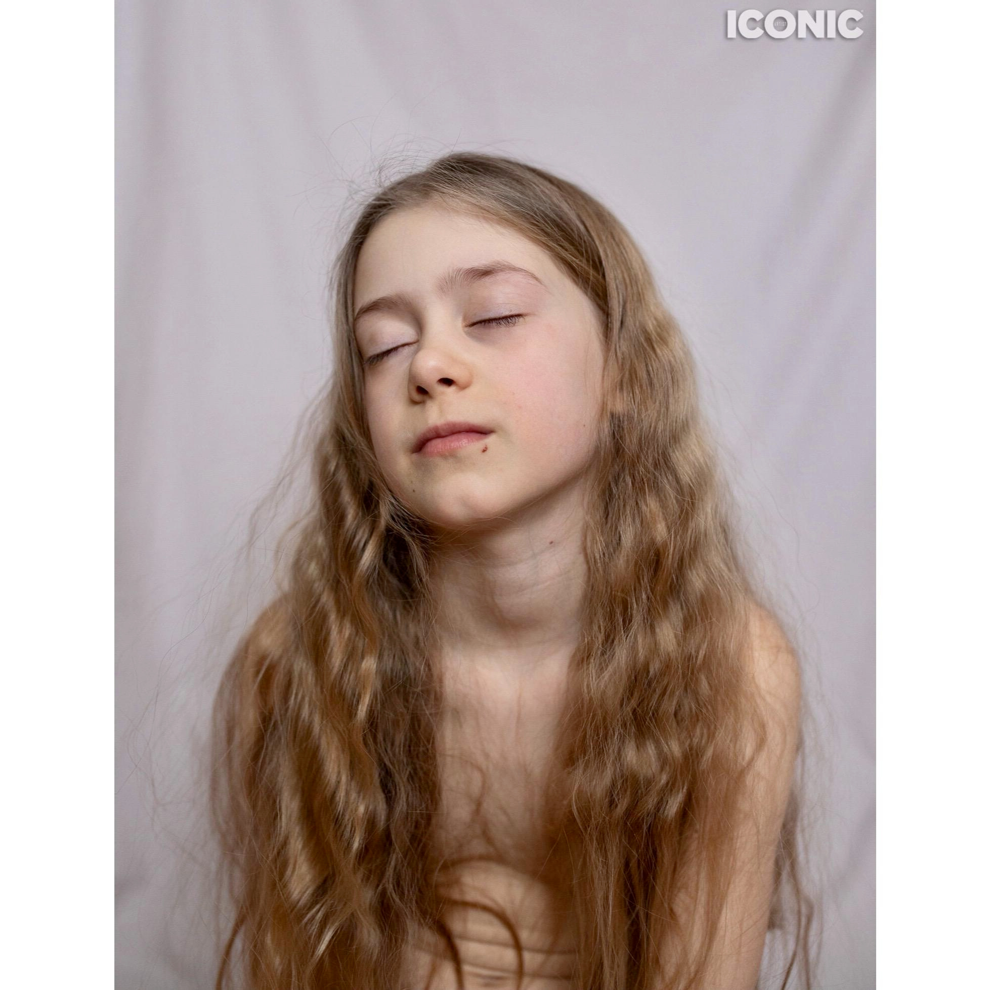 ICONIC. Женский семейный фотограф Тула Москва Захарова Анна