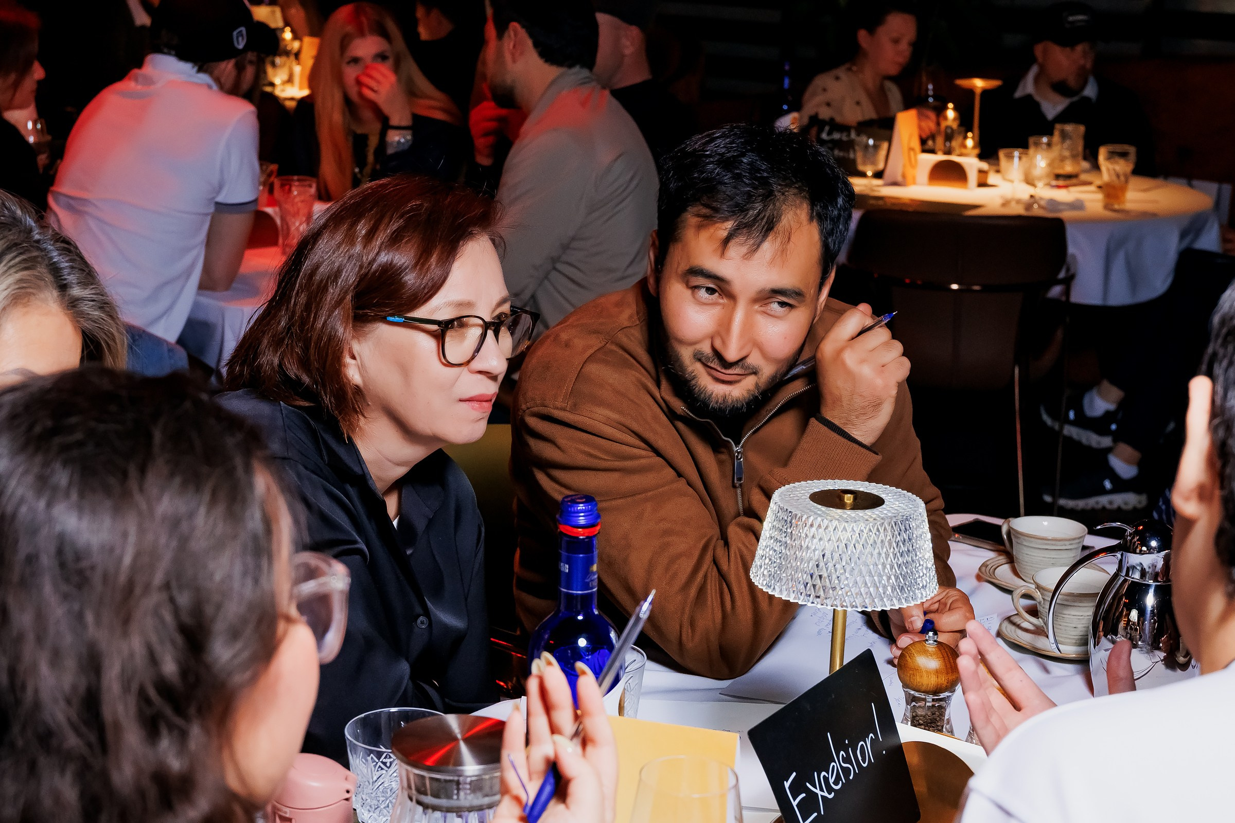 Вокруг Света за 60 Секунд-Sunset Meat Restaurant. Репортажный фотограф в Алматы Каюпов Сержан