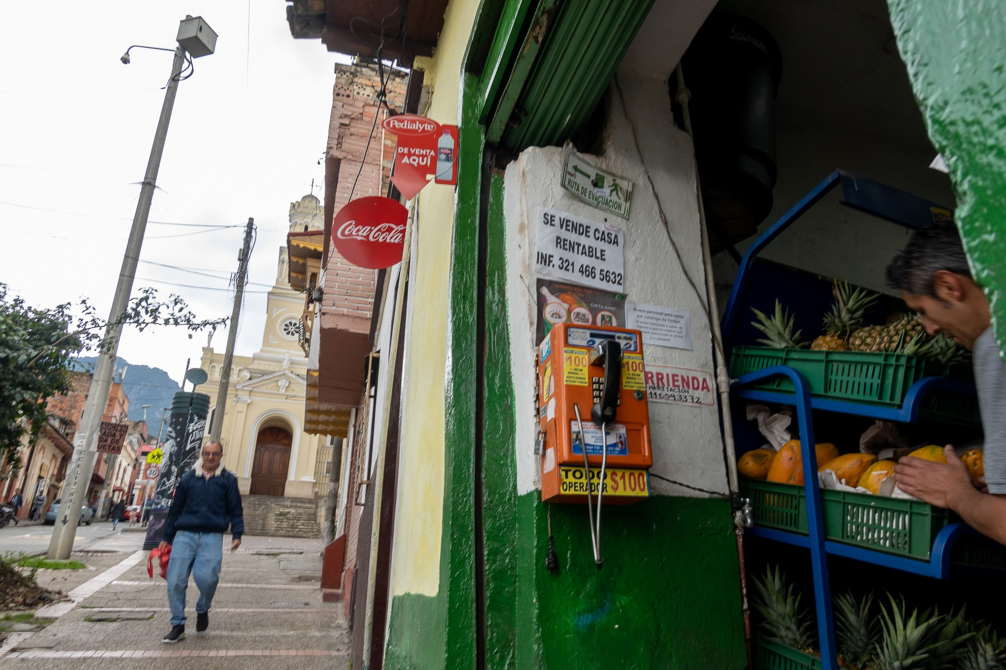 Богота, столица Колумбии. Bogotá, the capital of Colombia. Фотограф Алексей Скоробогатько