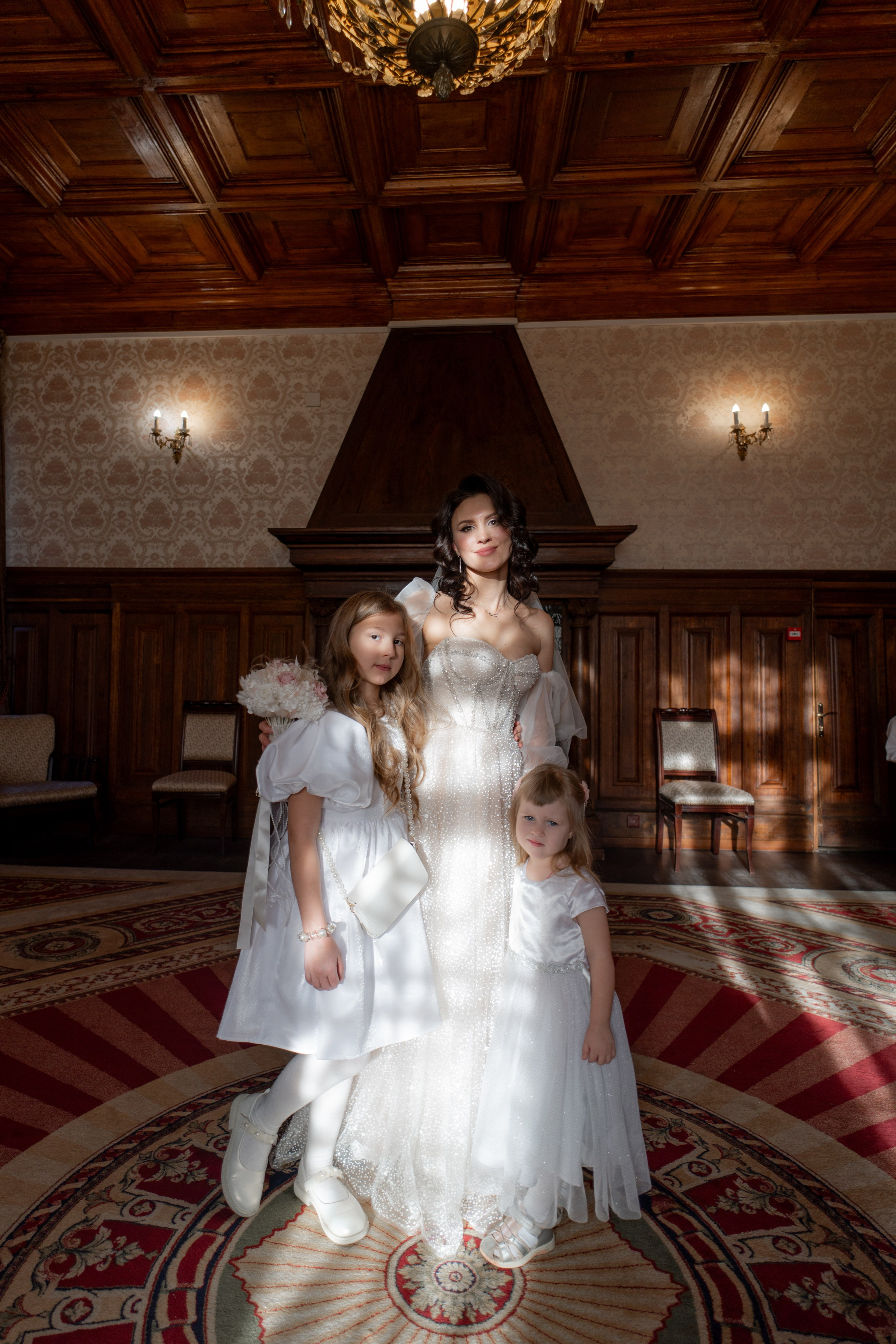 Свадебная съемка зимой в Санкт-Петербурге. Свадебный фотограф Александр Невский в Санкт-Петербурге