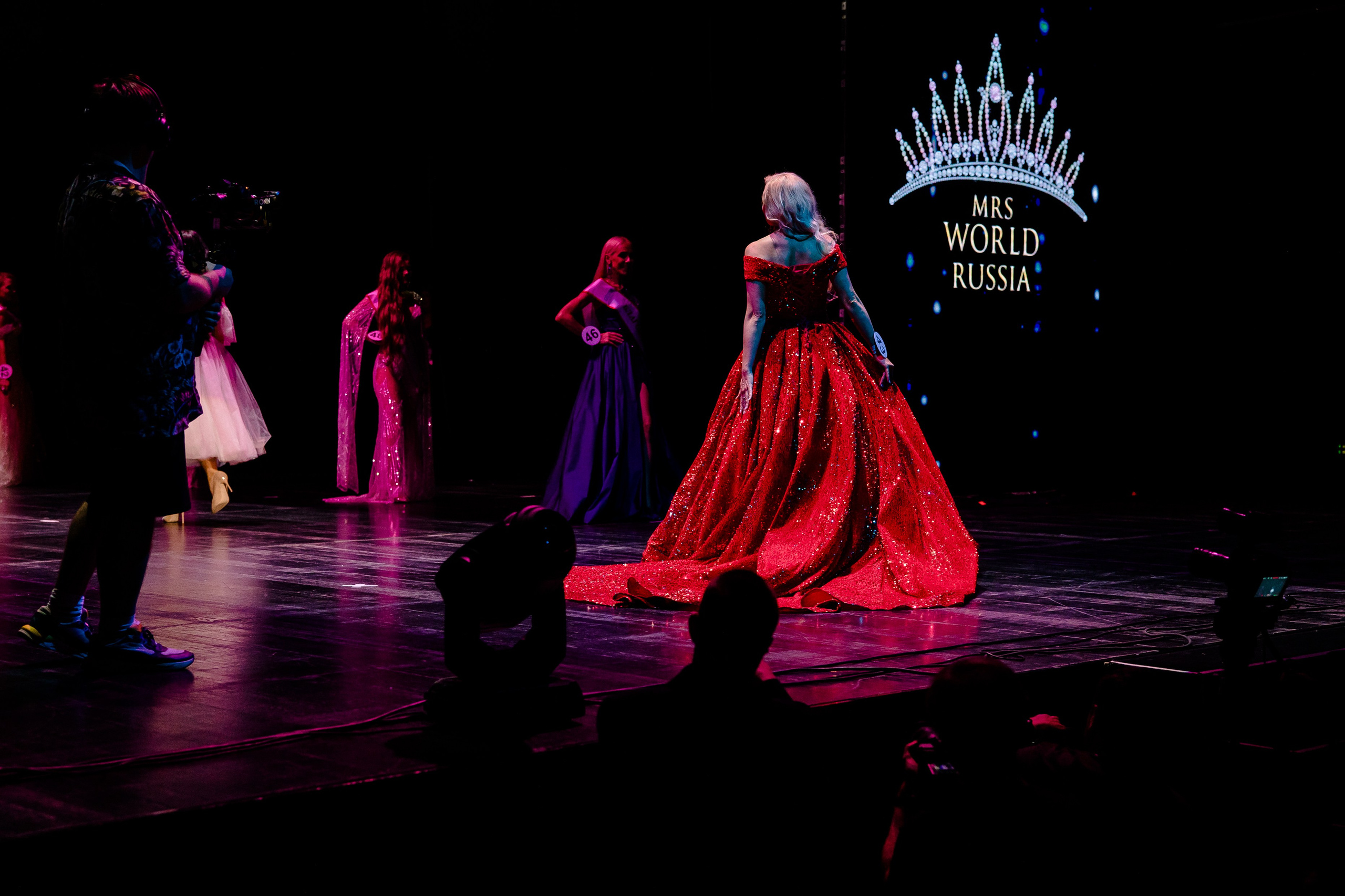 Репортажная съёмка. Свадебный фотограф в Иваново Гитарина Черняева