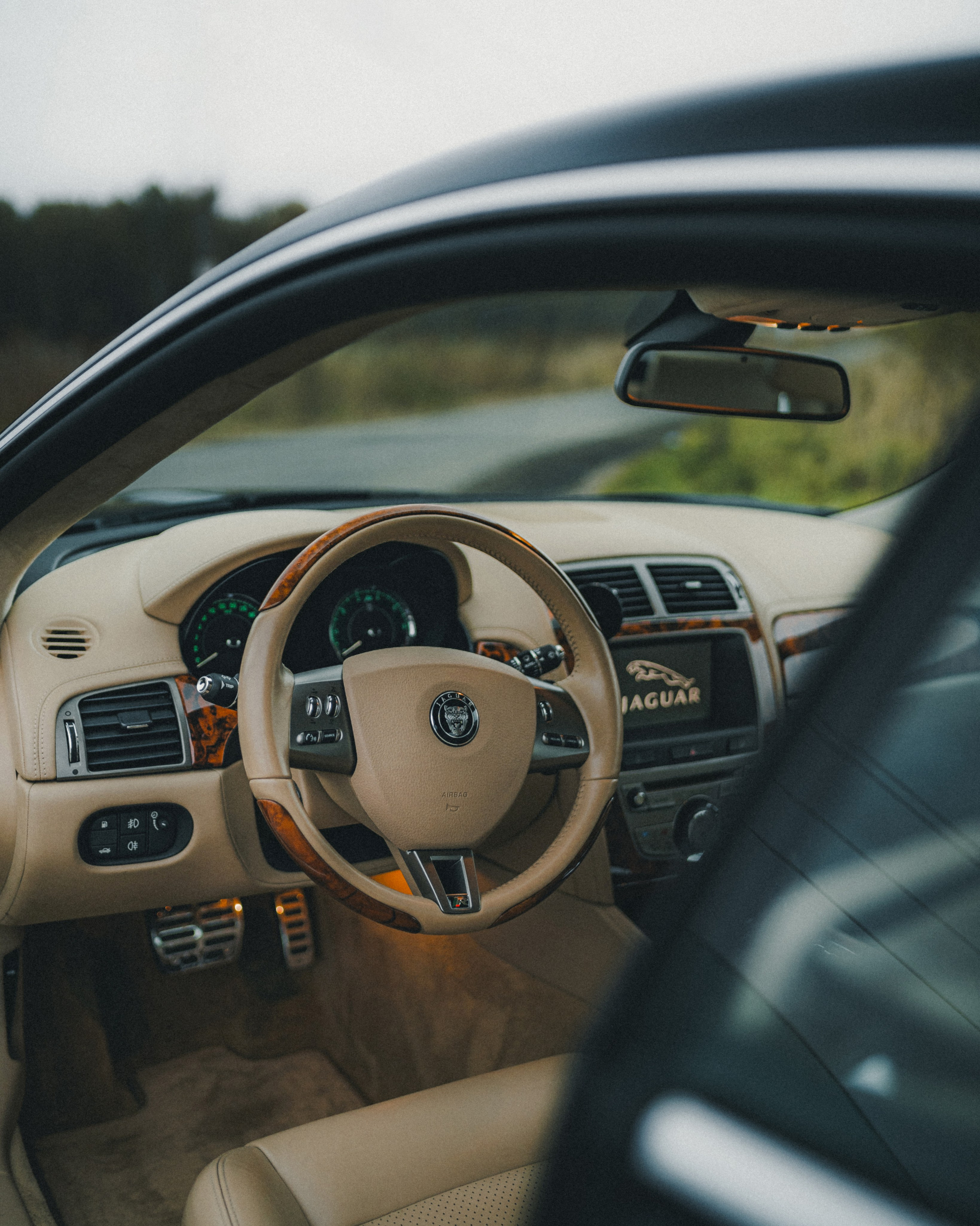 Jaguar XKR. Фотограф Илья К. в Москве