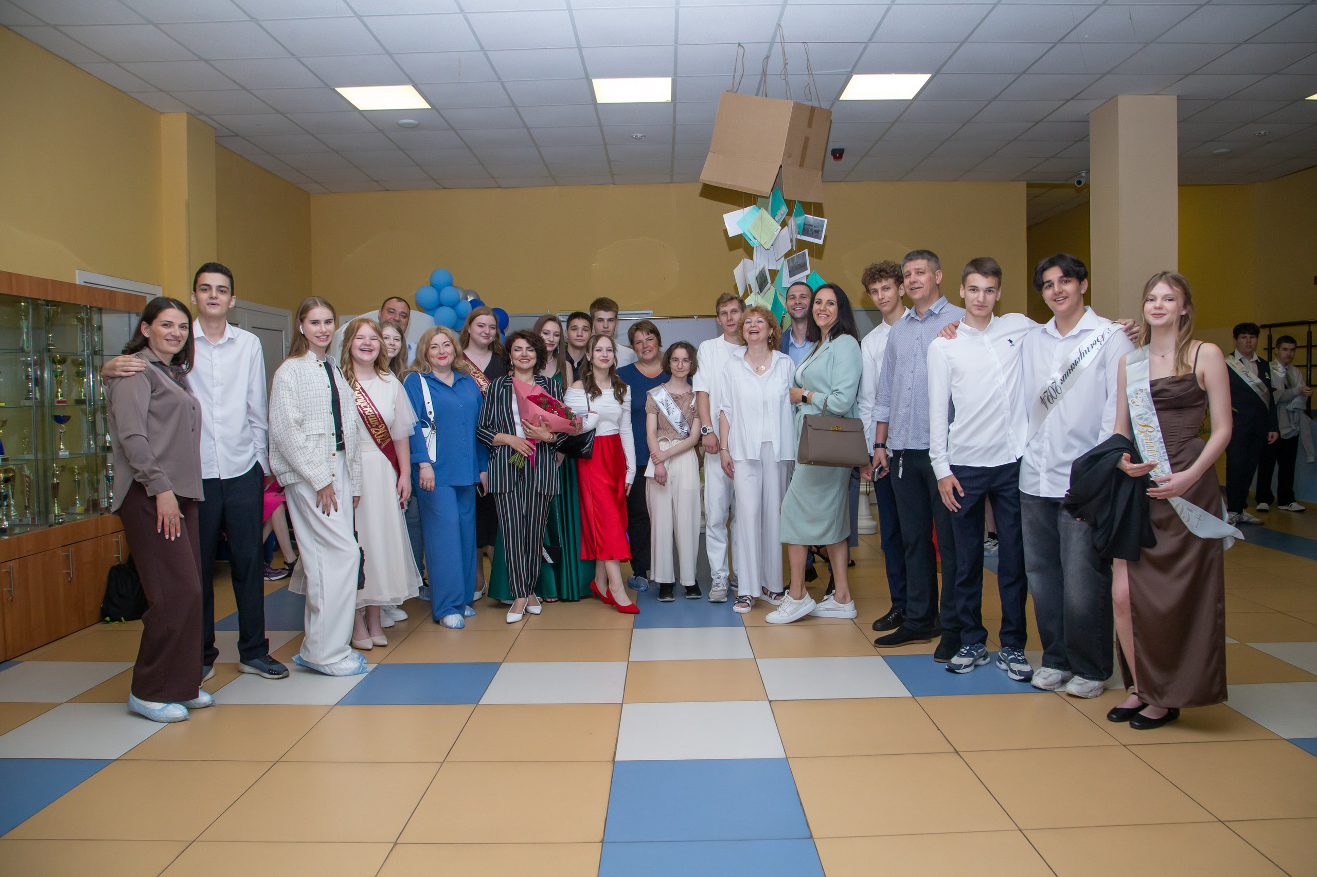 Выпускной 11х классов 2024 г. Реутов. Фотограф Юлия Усольцева