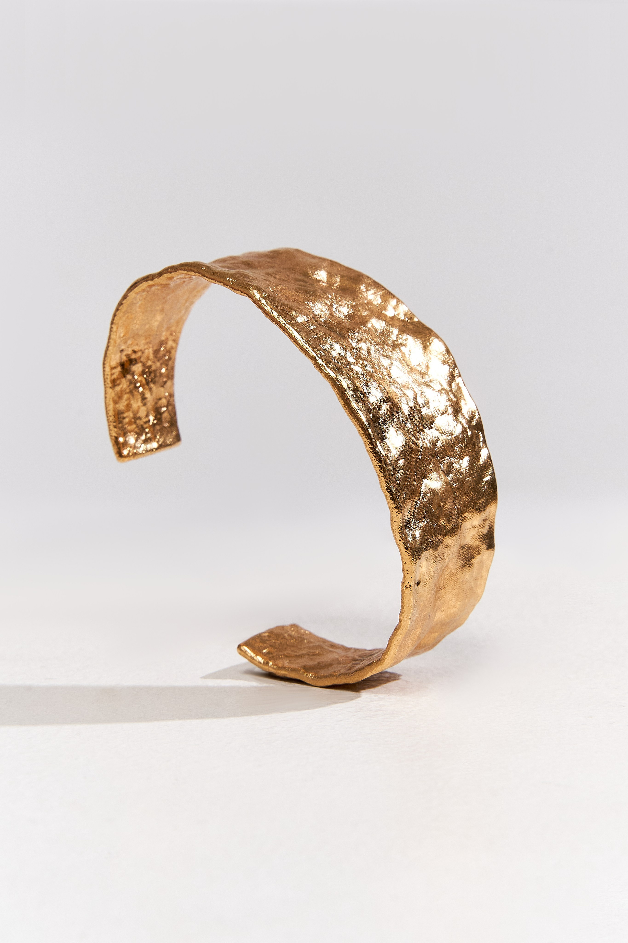 Ювелирные украшения. Фотограф для маркетплейсов в Москве