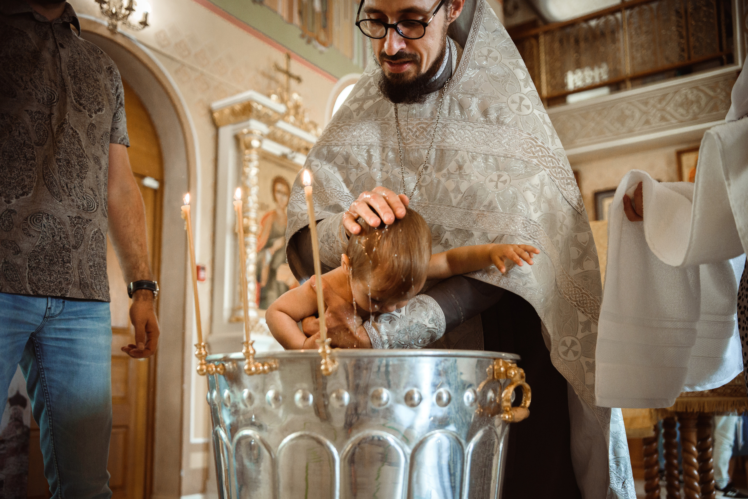 Крещение в Церкви Александра Невского. Семейный фотограф в г.Москве Катя Норм