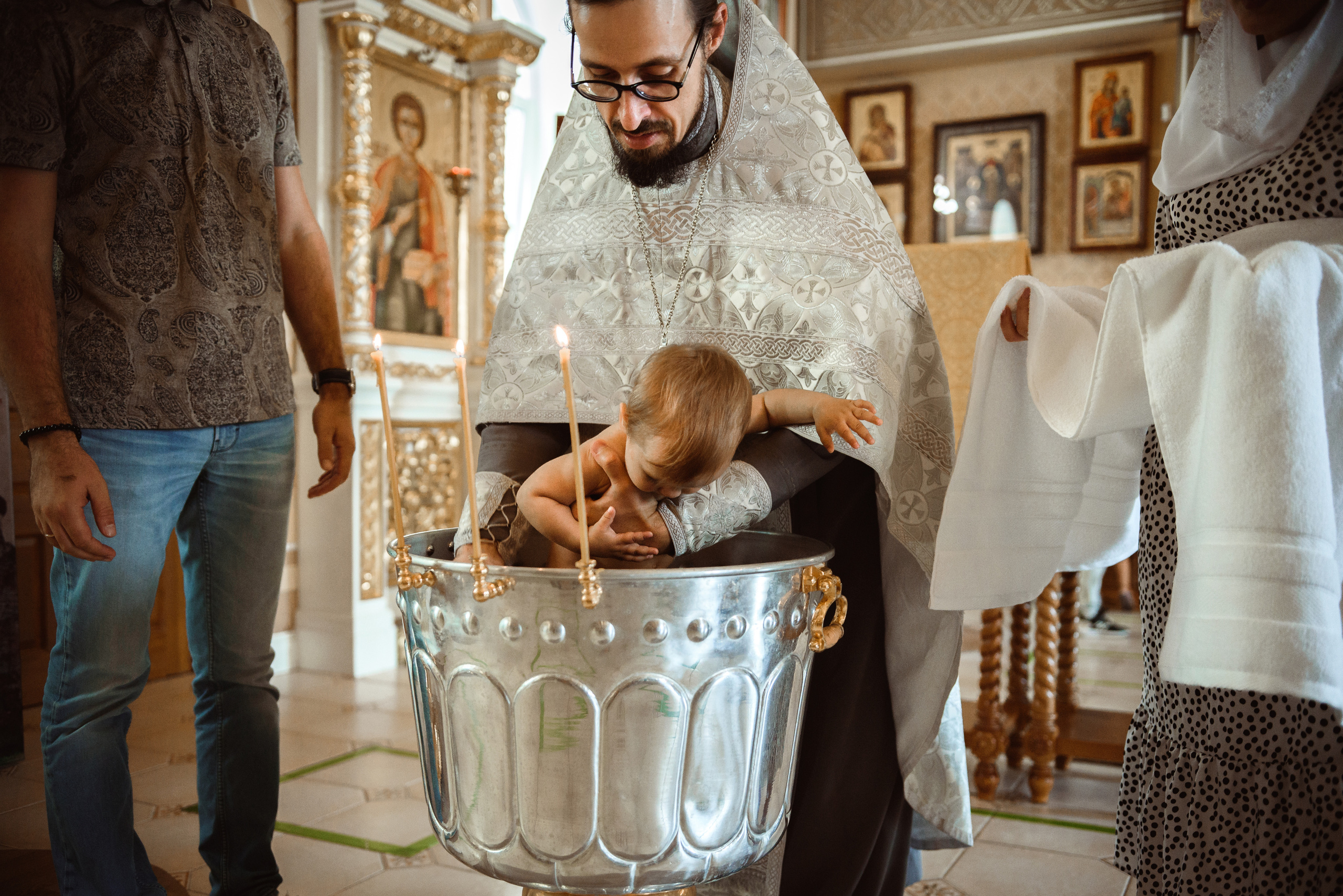 Крещение в Церкви Александра Невского. Семейный фотограф в г.Москве Катя Норм