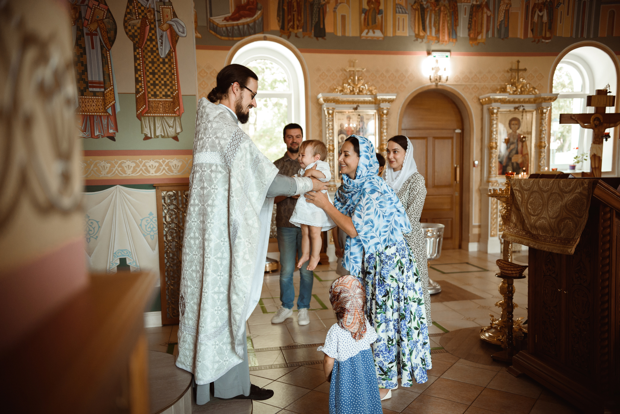 Крещение в Церкви Александра Невского. Семейный фотограф в г.Москве Катя Норм