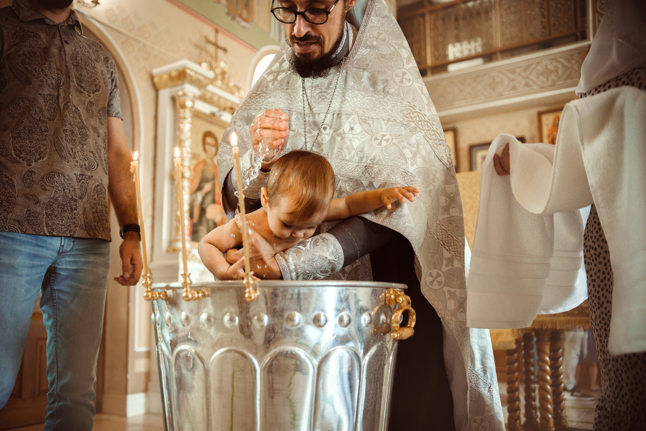 Крещение в Церкви Александра Невского. Семейный фотограф в г.Москве Катя Норм