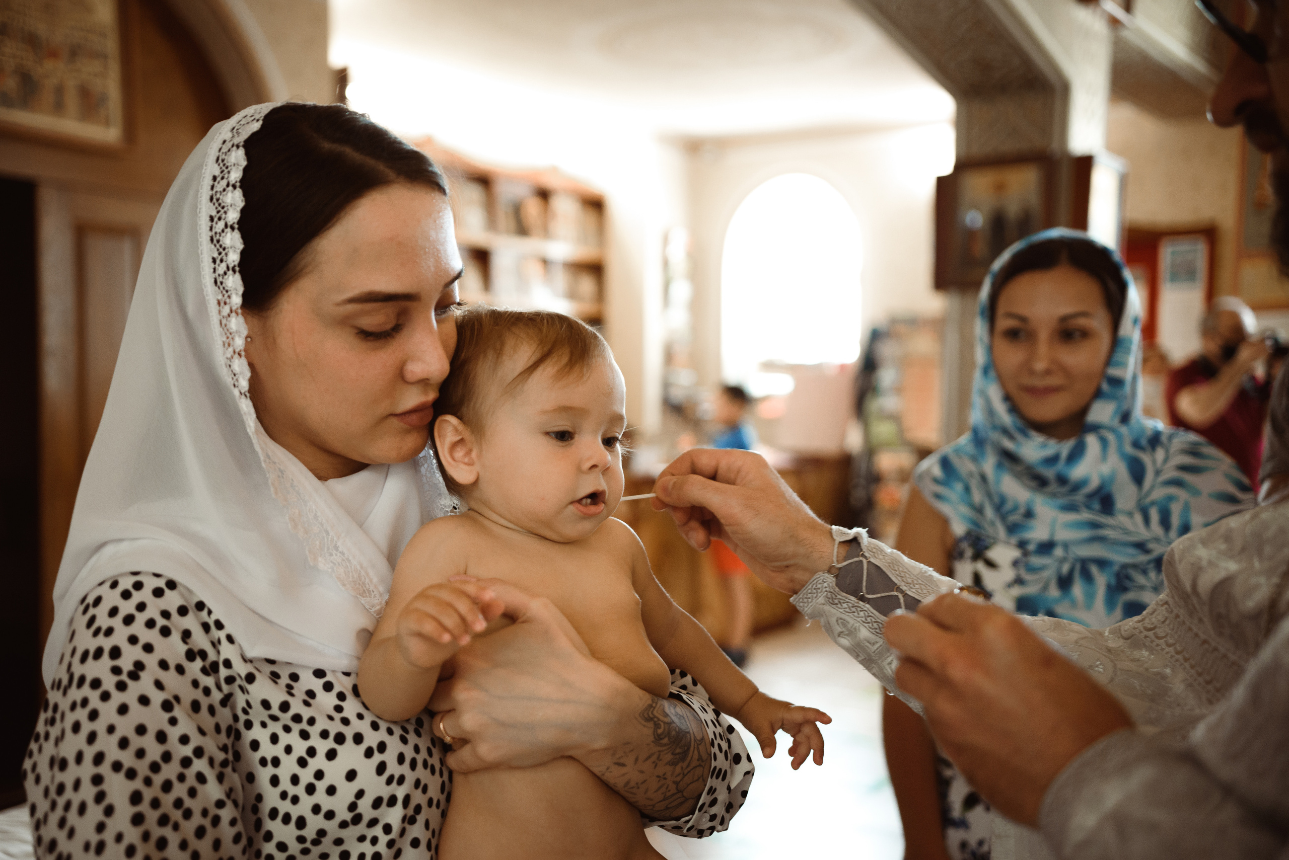 Крещение в Церкви Александра Невского. Семейный фотограф в г.Москве Катя Норм