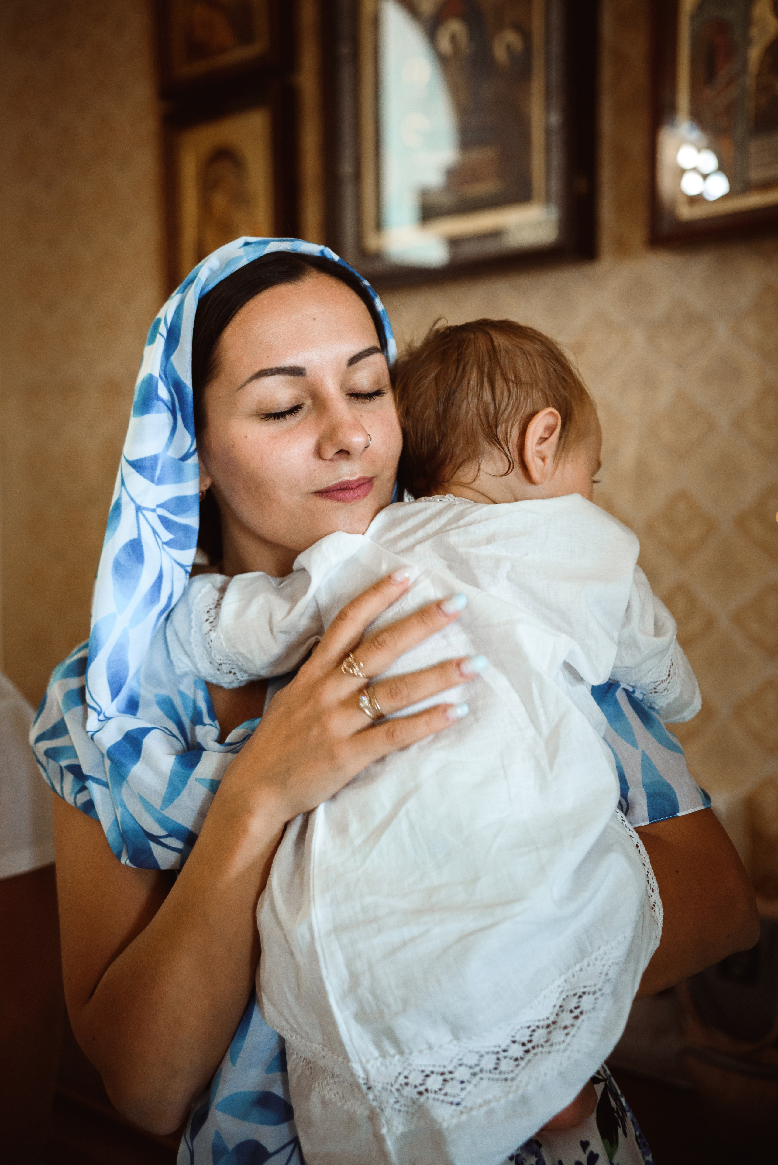 Крещение в Церкви Александра Невского. Семейный фотограф в г.Москве Катя Норм