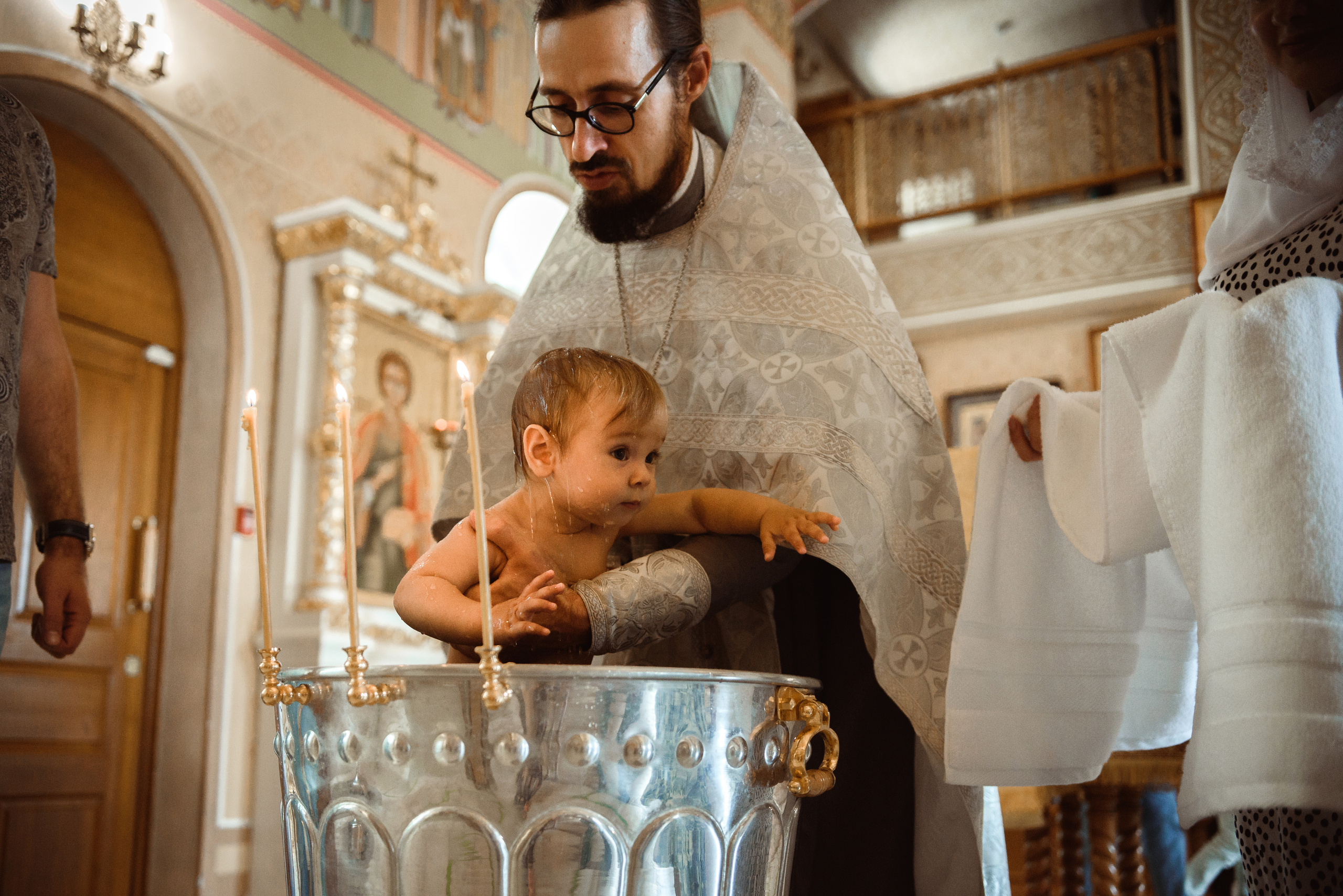 Крещение в Церкви Александра Невского. Семейный фотограф в г.Москве Катя Норм