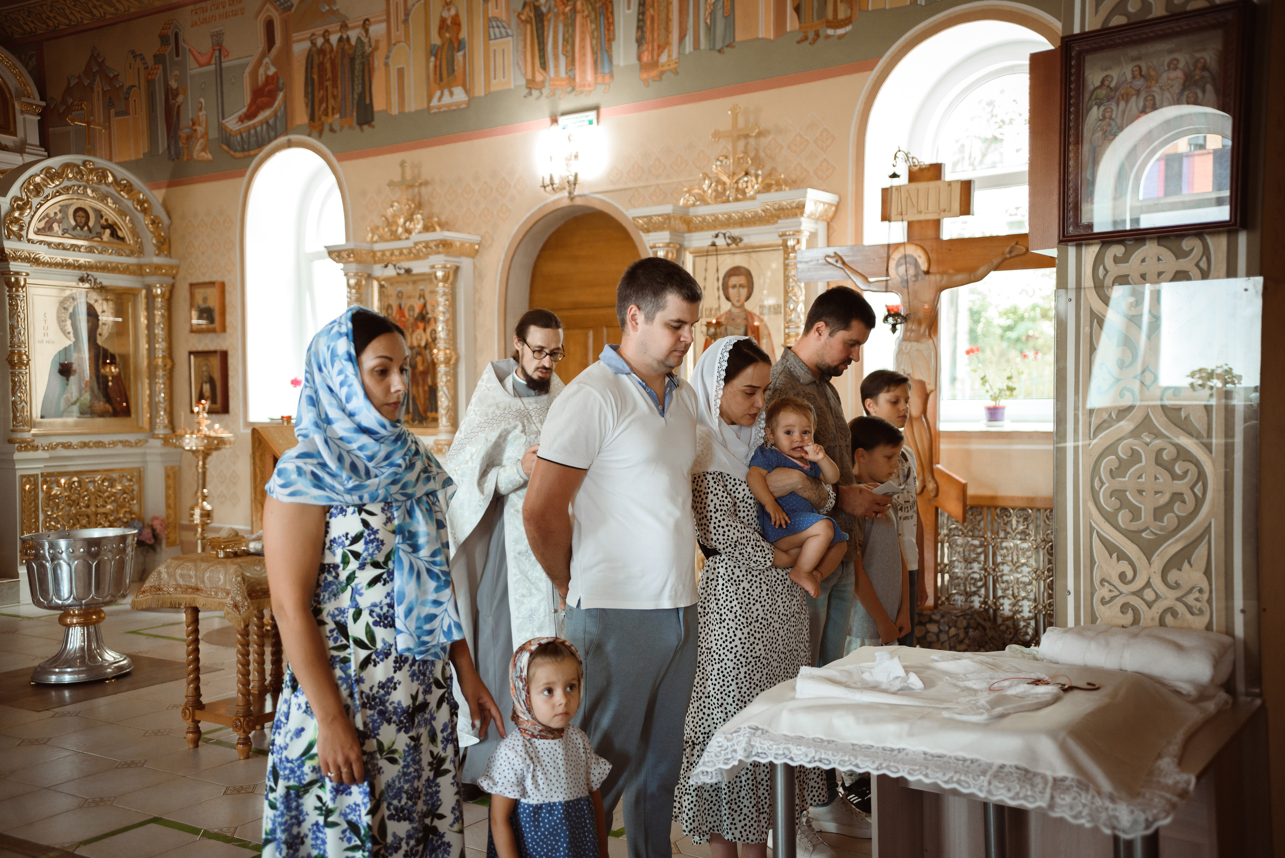 Крещение в Церкви Александра Невского. Семейный фотограф в г.Москве Катя Норм