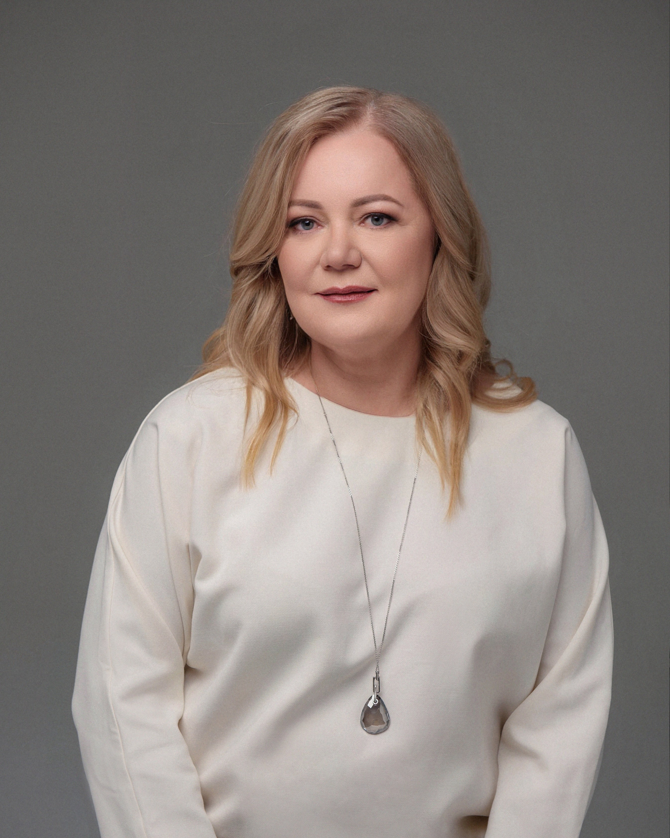 Кейс «Ольга Батуева — бизнес-психолог». Бренд-фотограф для экспертов и блогеров в Москве Влада Горбовская