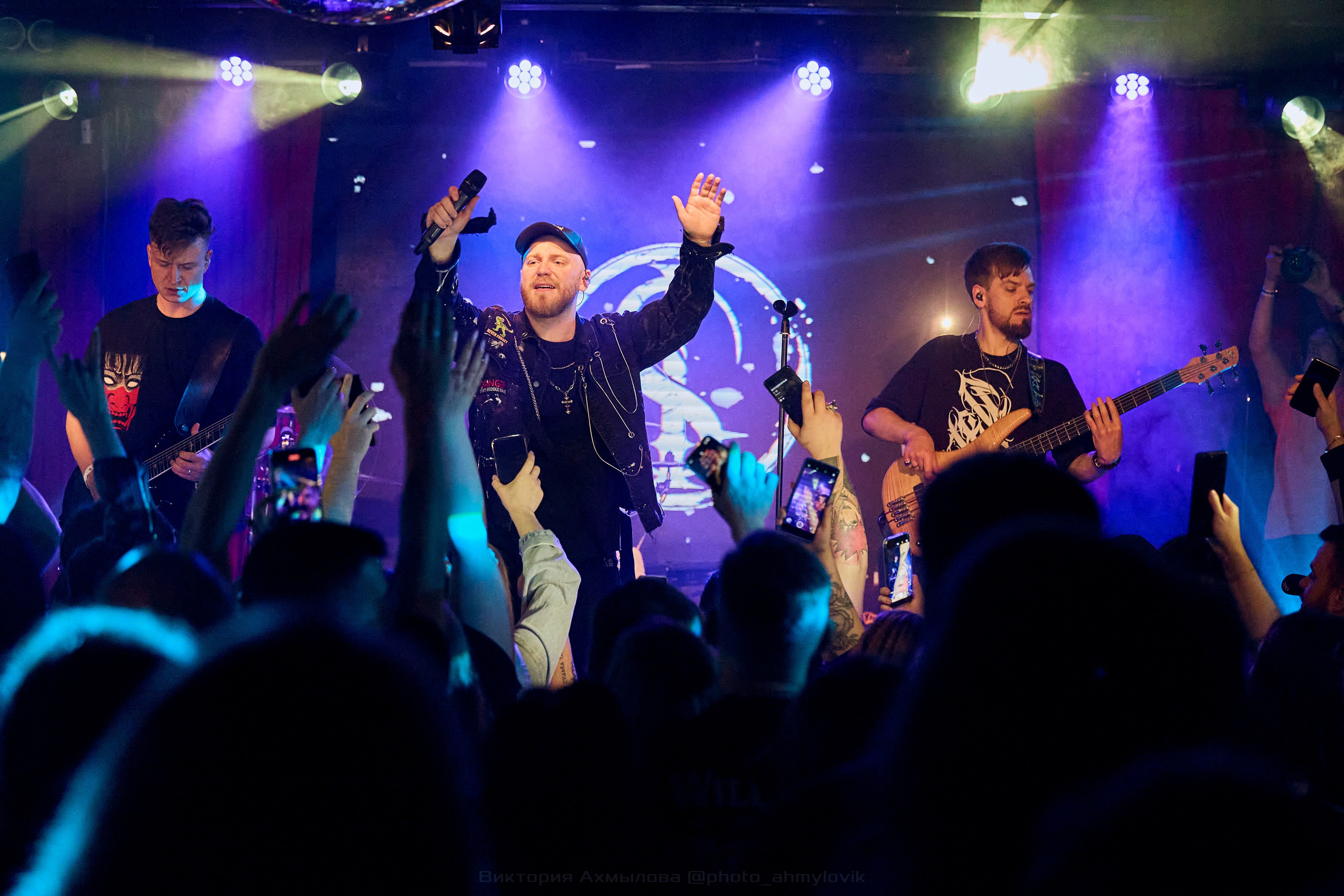 26.06.2024 iOstra 16 Тонн. Виктория Ахмылова. Фотограф в Москве