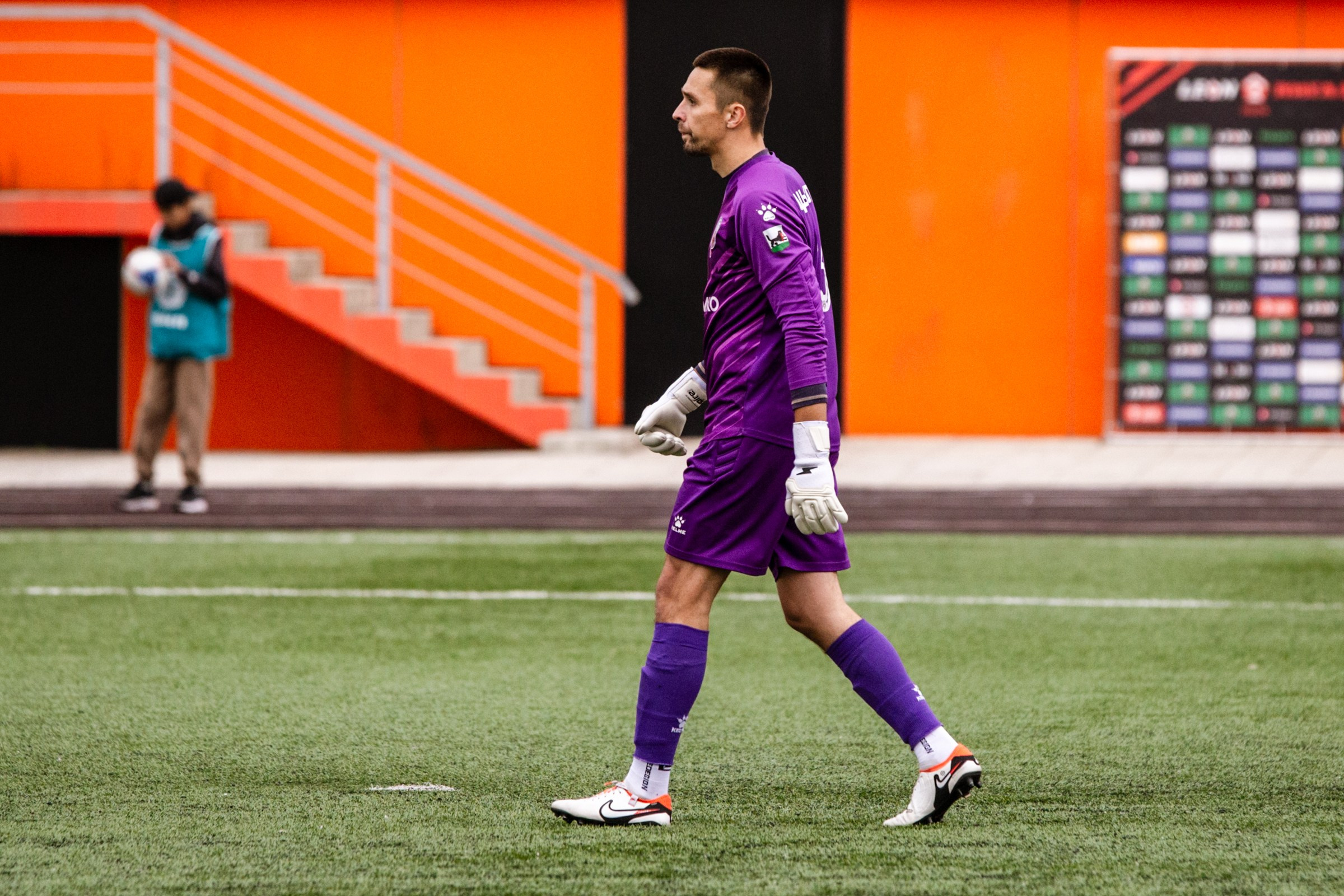 Первенство России по футболу LEON-Вторая лига Б | ФК Иркутск — Космос (Долгопрудный) | 14.09.25. Фотограф в Иркутске Евгения Айвазова