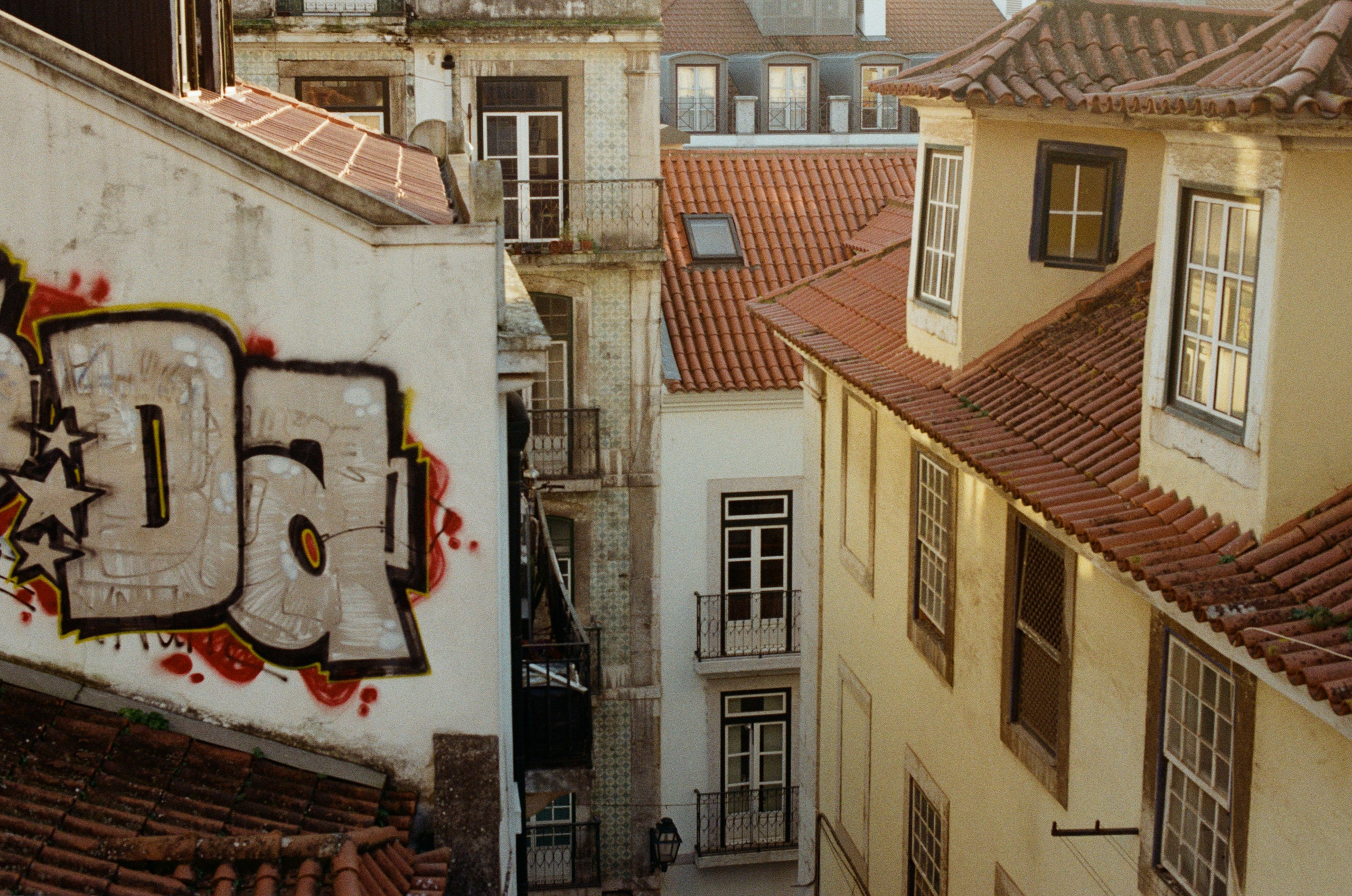 I think i'm ok // portugal, lissabon II. EVER EXPOSED