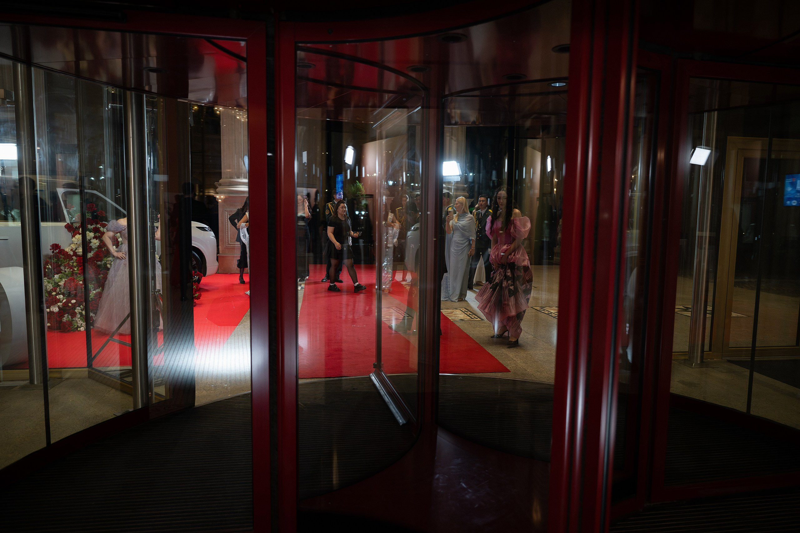 Montale. Photographer in Almaty — Alexey Konkov | Reportage, Weddings, Portraits, Love Story