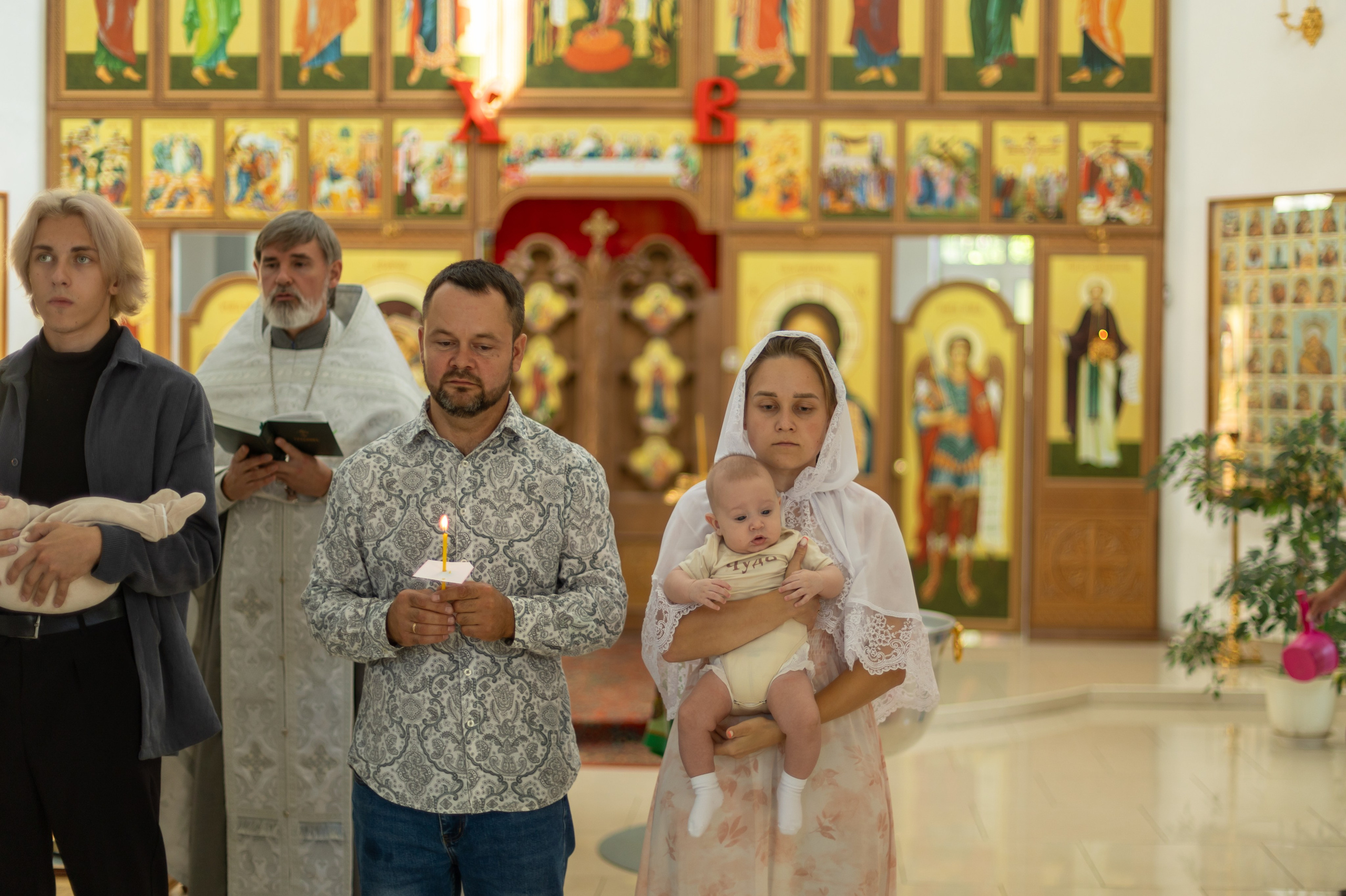 Крещение Артёма (все фото с таинсвта крещения). Фотограф новорожденных. Детский и семейный фотограф Марьяна Юдина