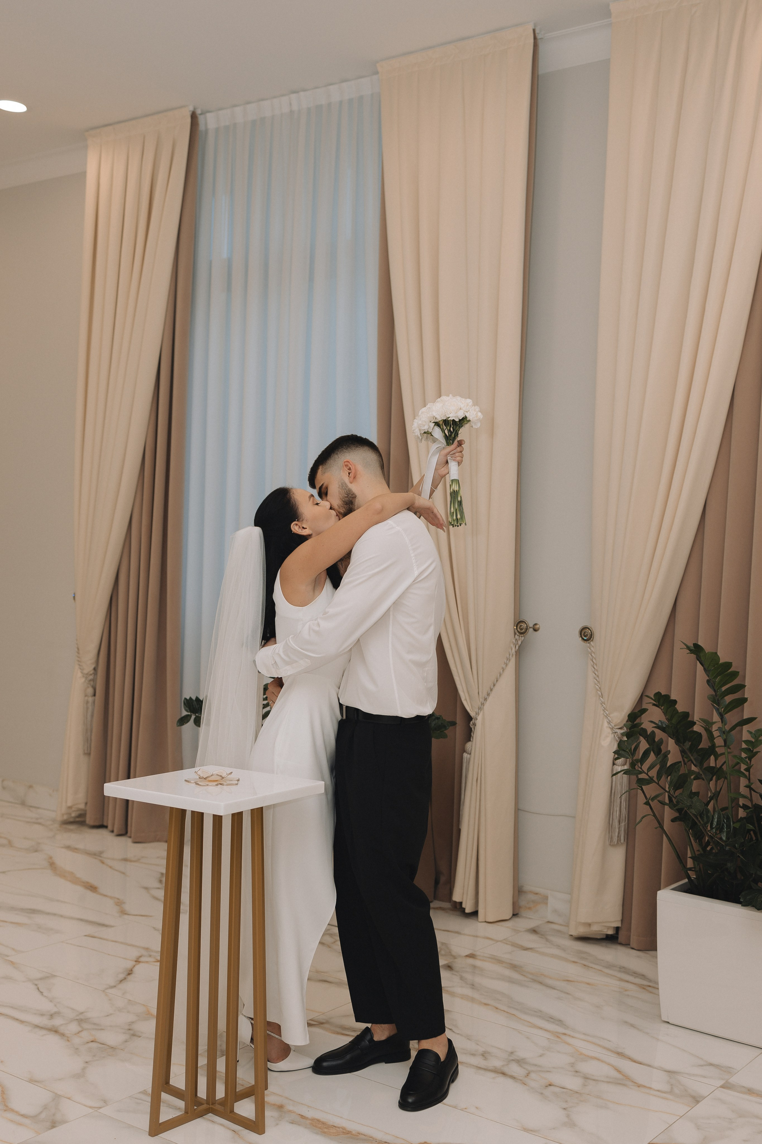 Милена и Филипп (2024). Свадебный и семейный фотограф в Москве Яна Шувалова