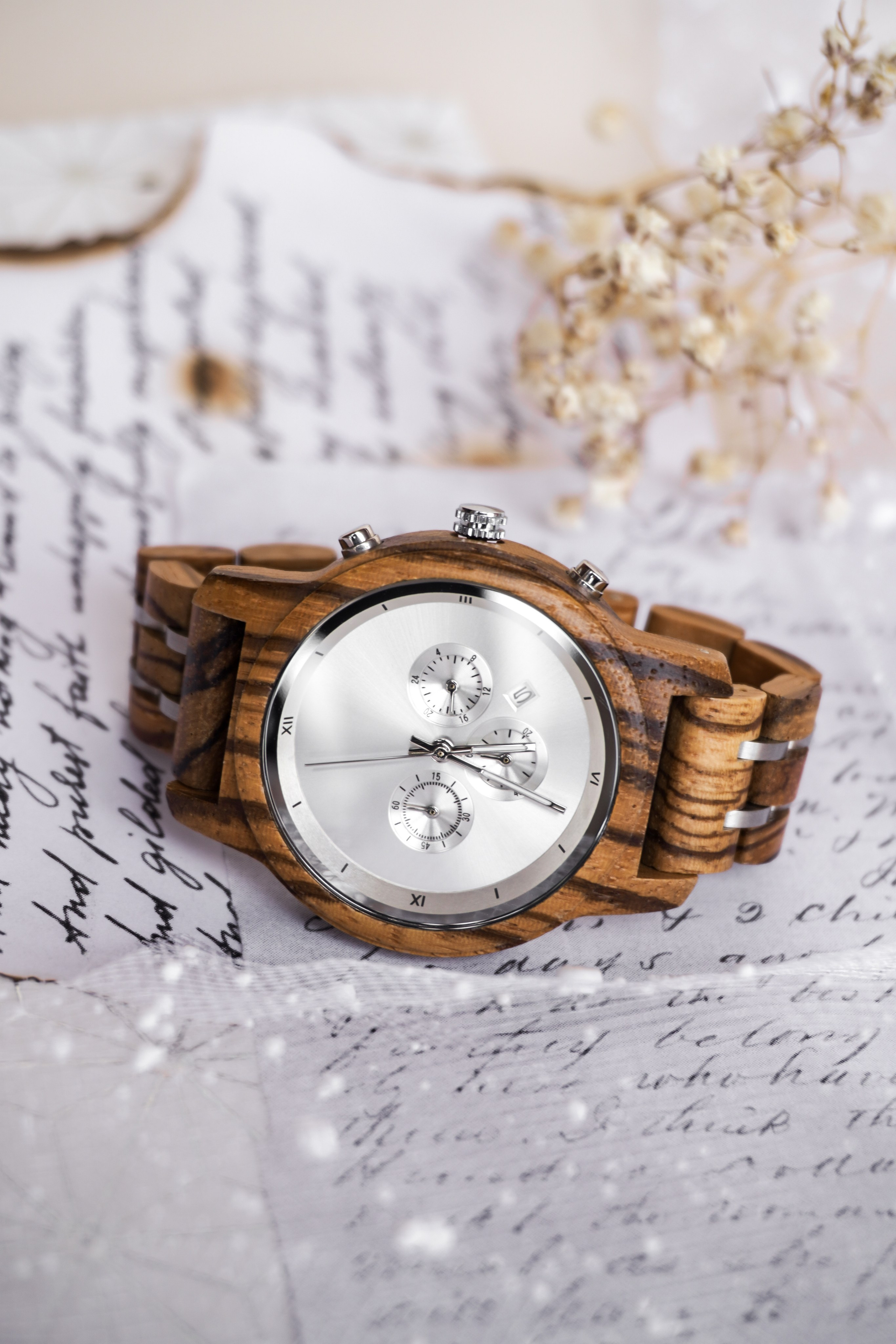 Часы. Кузнецова Мария — профессиональный фотограф в Санкт-Петербурге | Предметная фотосъёмка, модельные тесты, актёрское портфолио, концерты