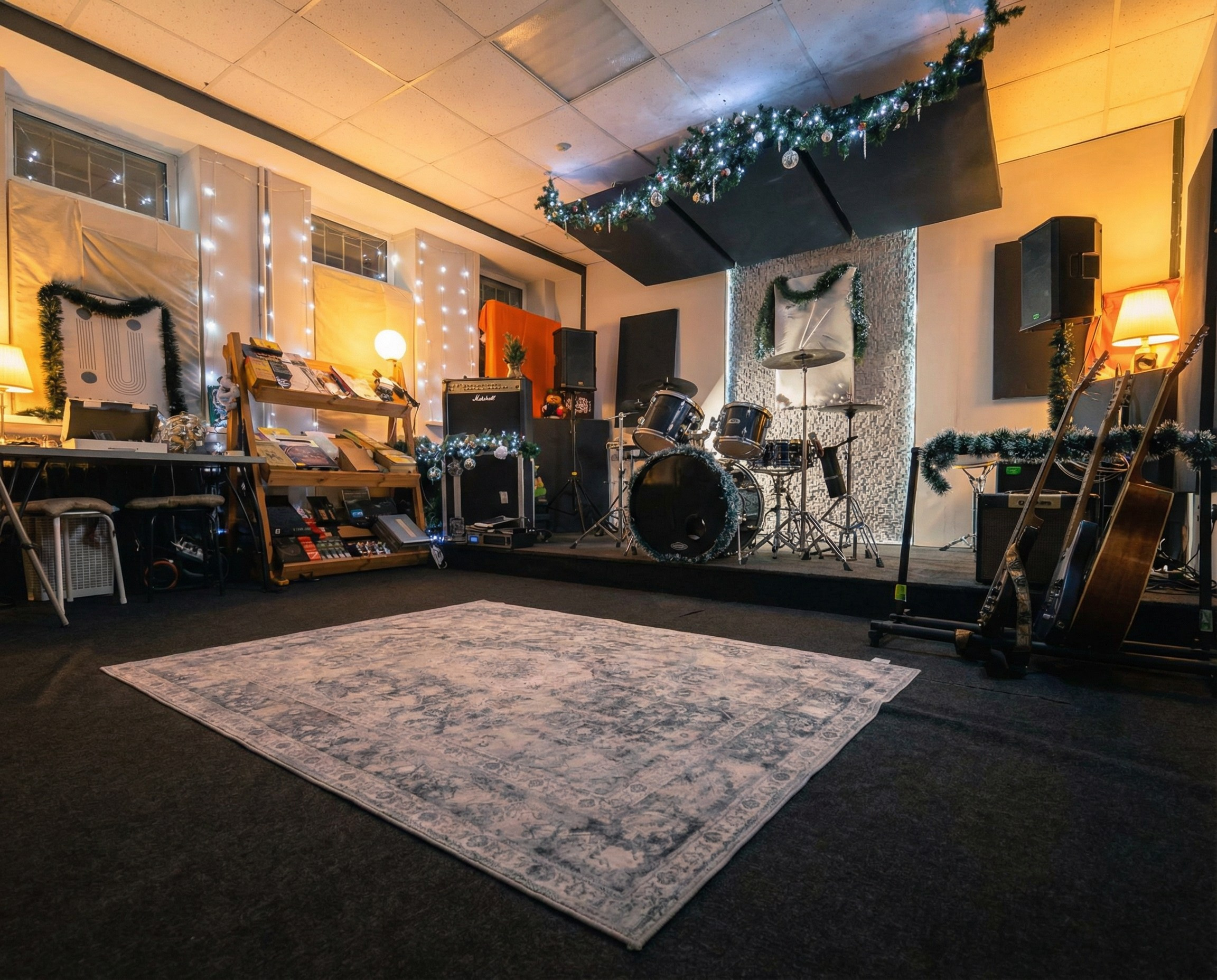 Уроки вокала в Туле. Джемс! Музыкальная школа в Туле | Jem's studio