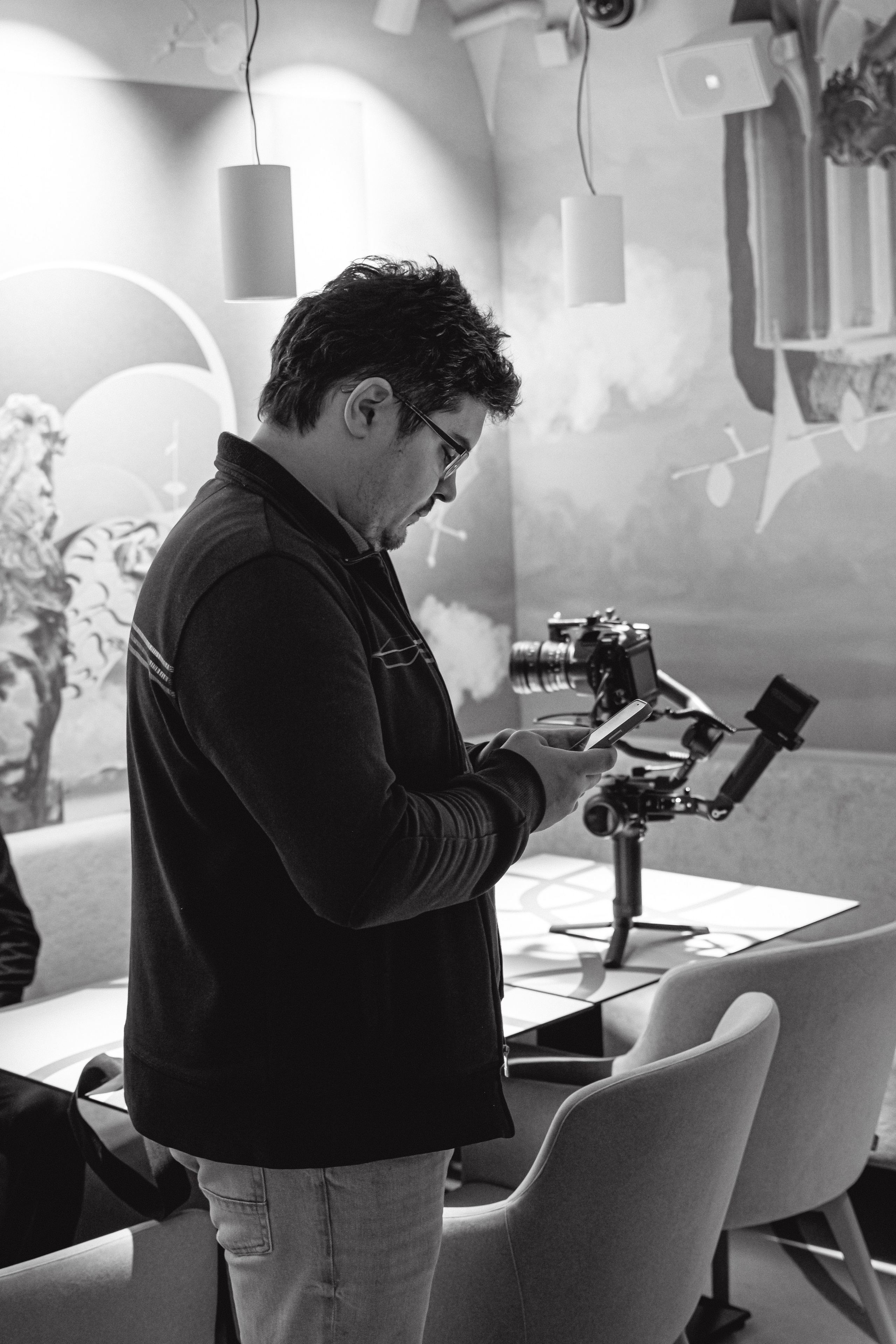 Пушкин в отеле «Оболенский». Съёмка ролика для конкурса. Портретный фотограф в Санкт-Петербурге Дмитриева Наталия