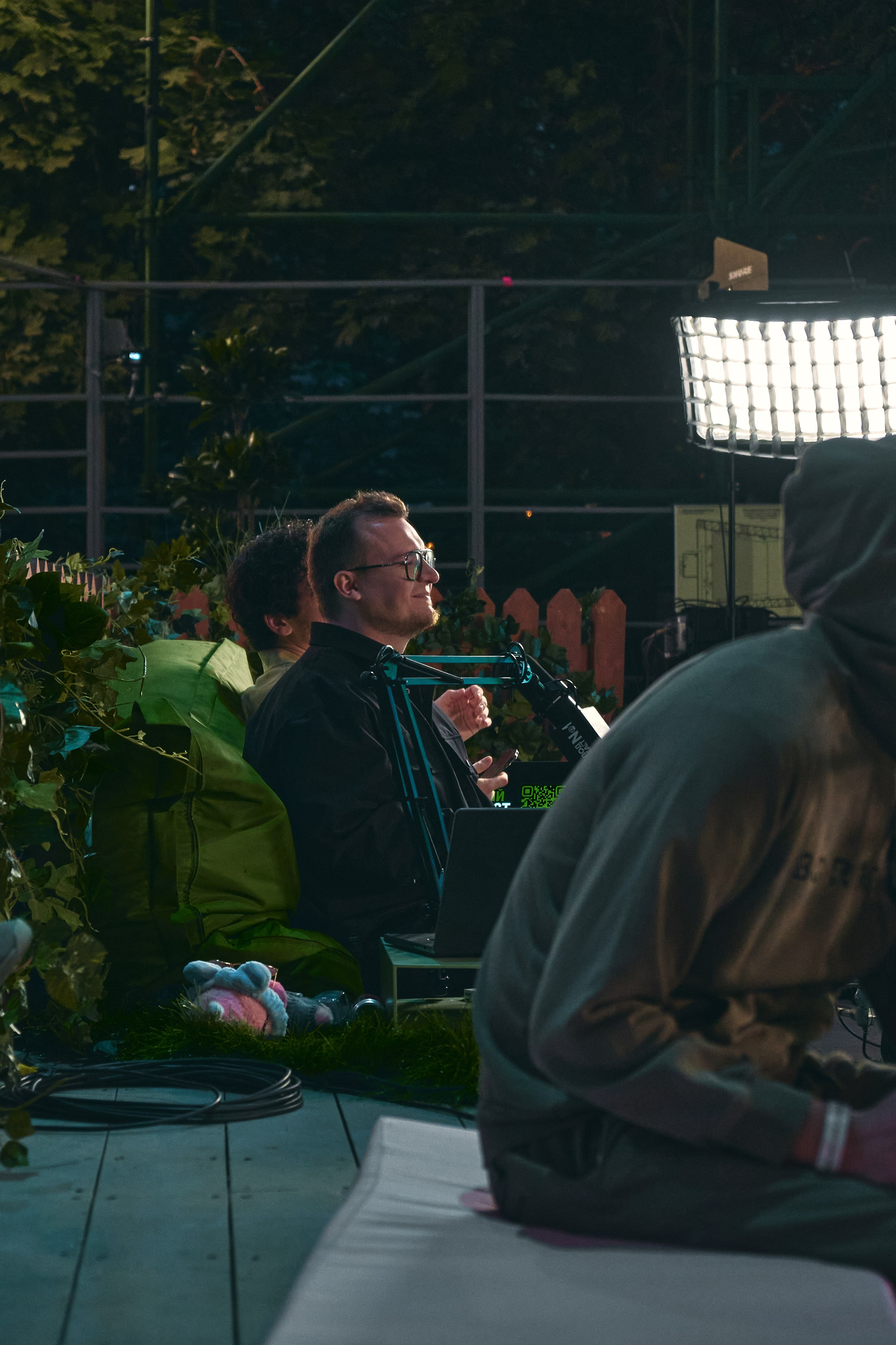 Бэстейдж «Летний подкаст № 1». Главная