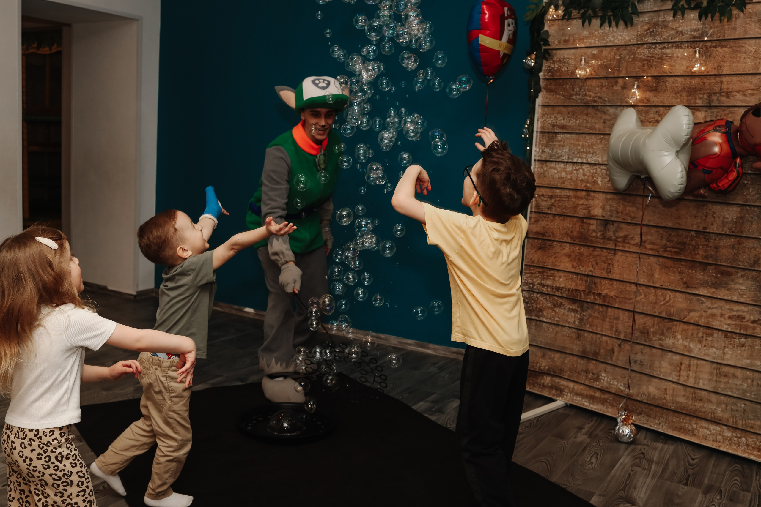 Андрюше 4 годика. Фотограф Новосибирск