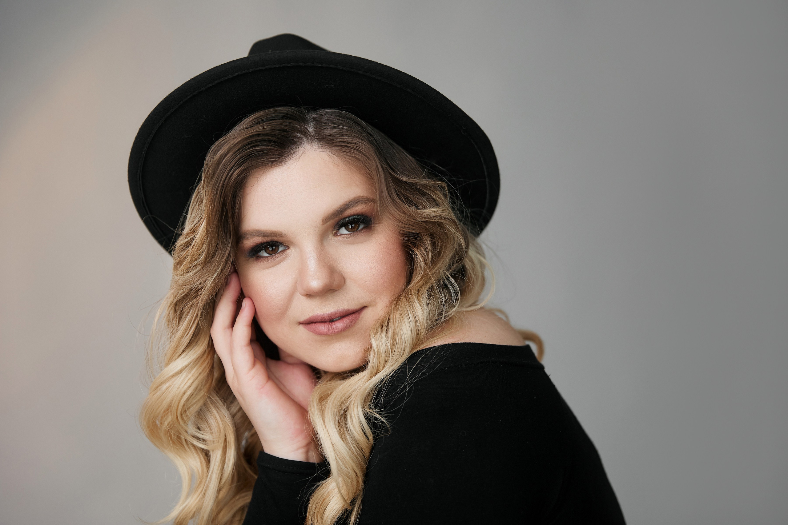 Весна-лето осень 2024-2025. Фотостудия в Калуге Svetstudio