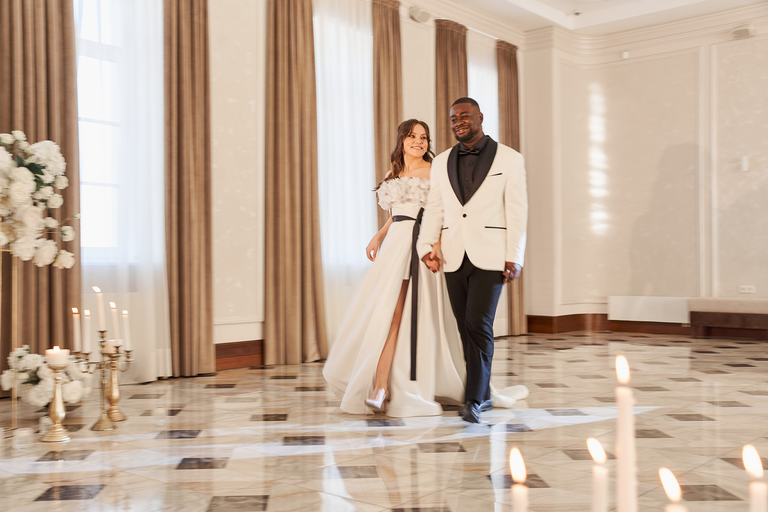 Екатеринбург (Синара-центр). Свадебный фотограф Наталья Помазкина | Репортаж Екатеринбург Москва